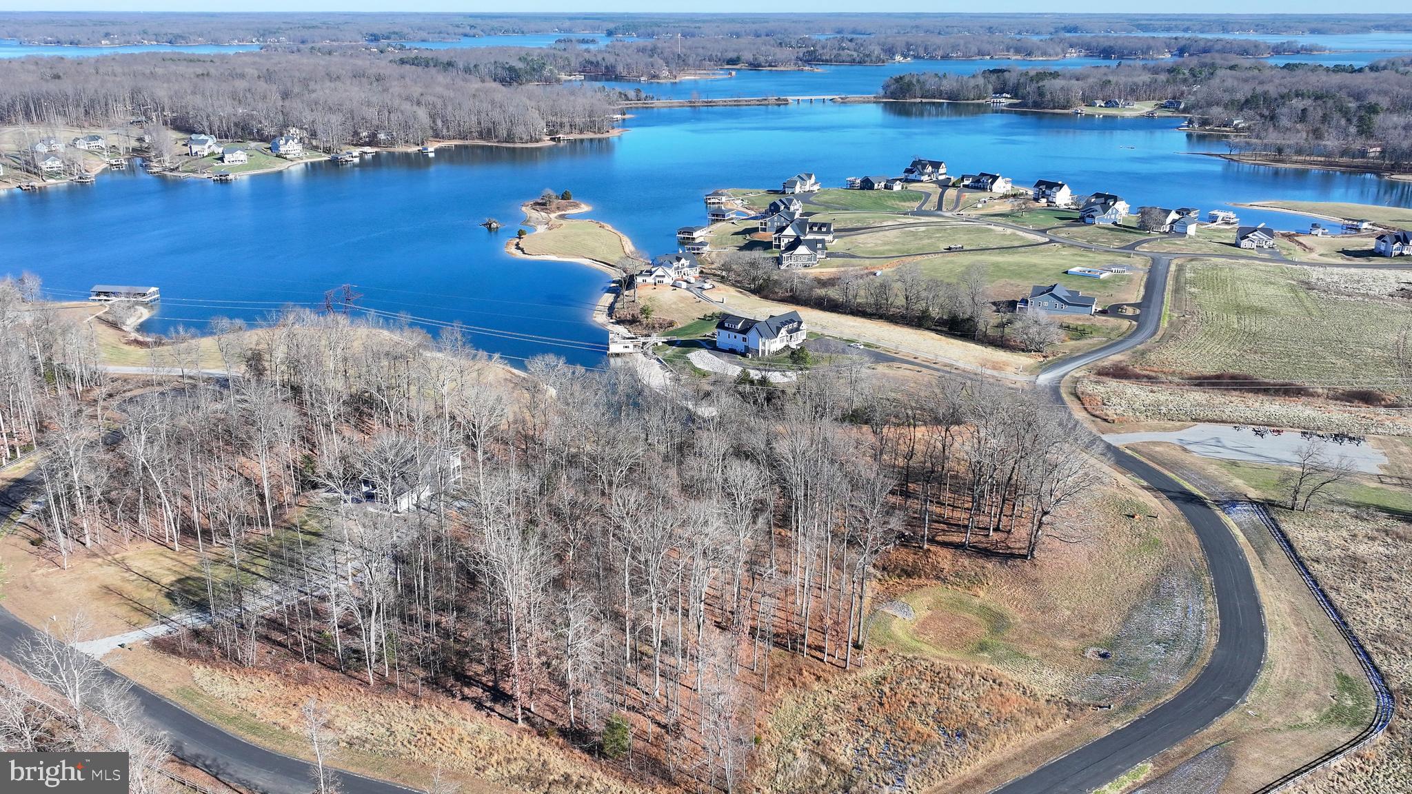 ROCK ISLAND LANDING - Residential