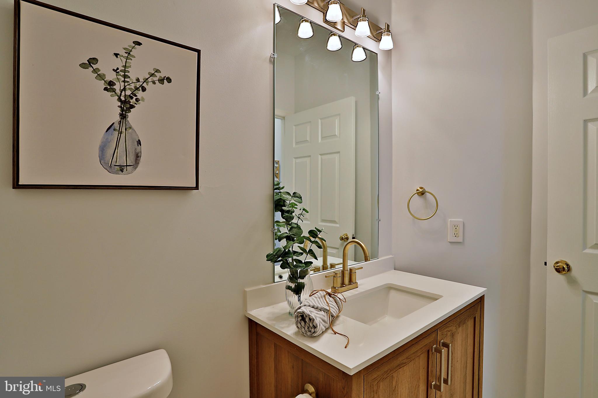 FOUNDERS WALK - Residential