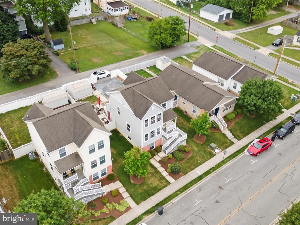 GATEWAY CROSSING - Residential