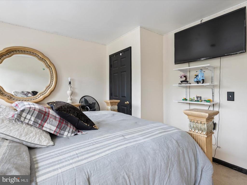 GATEWAY CROSSING - Residential