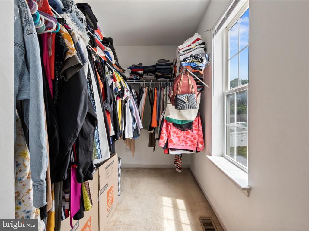 GATEWAY CROSSING - Residential