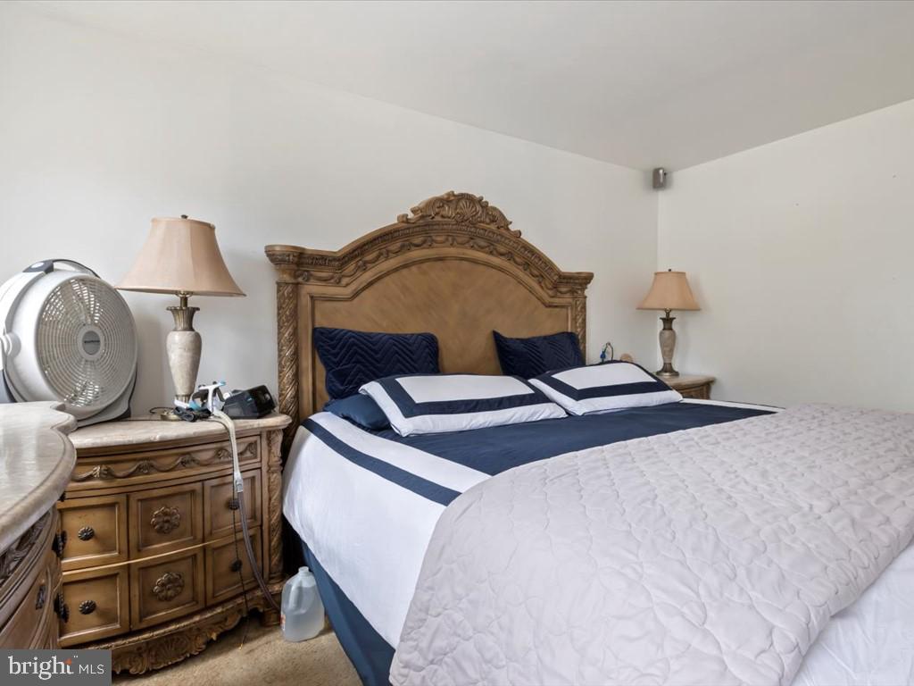 GATEWAY CROSSING - Residential