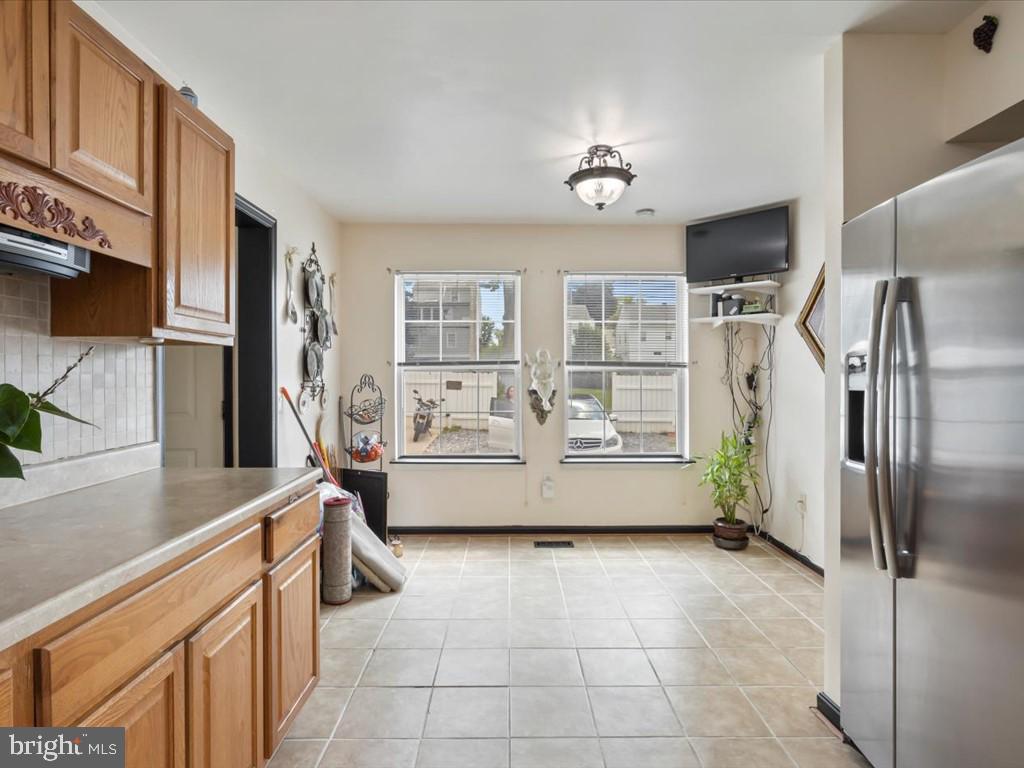 GATEWAY CROSSING - Residential