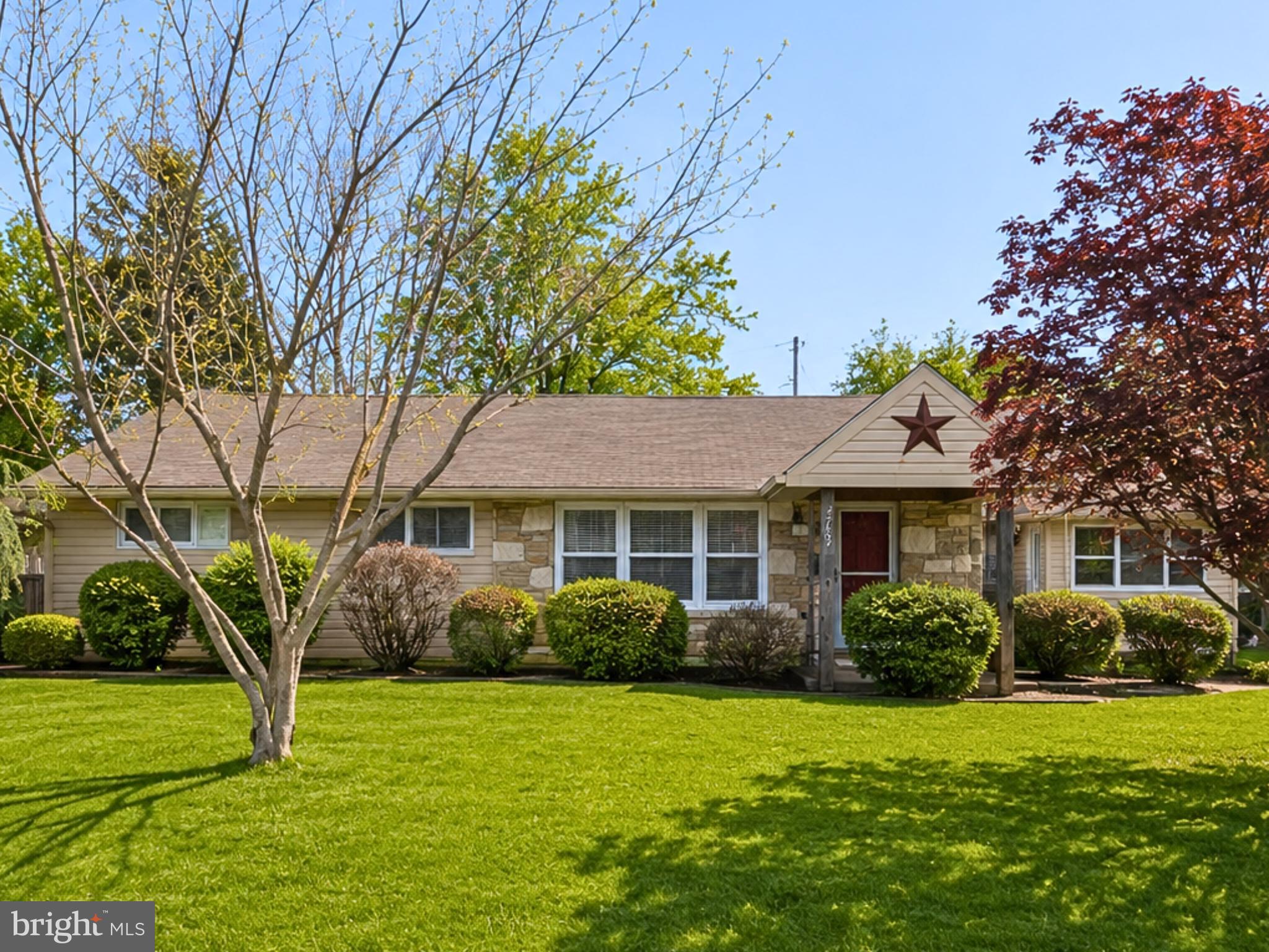 ROSLYN - Residential