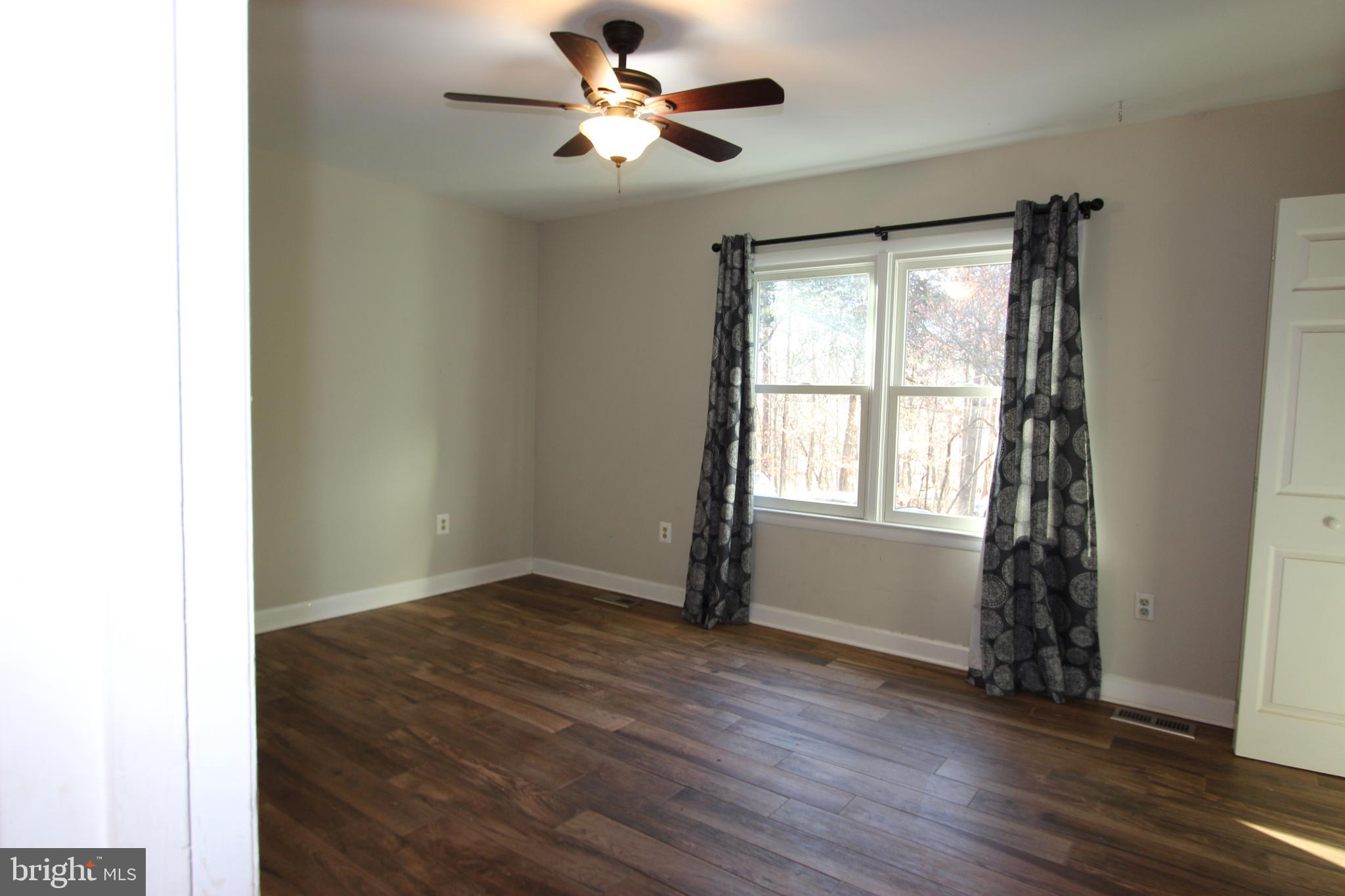 SADDLE RUN - Residential