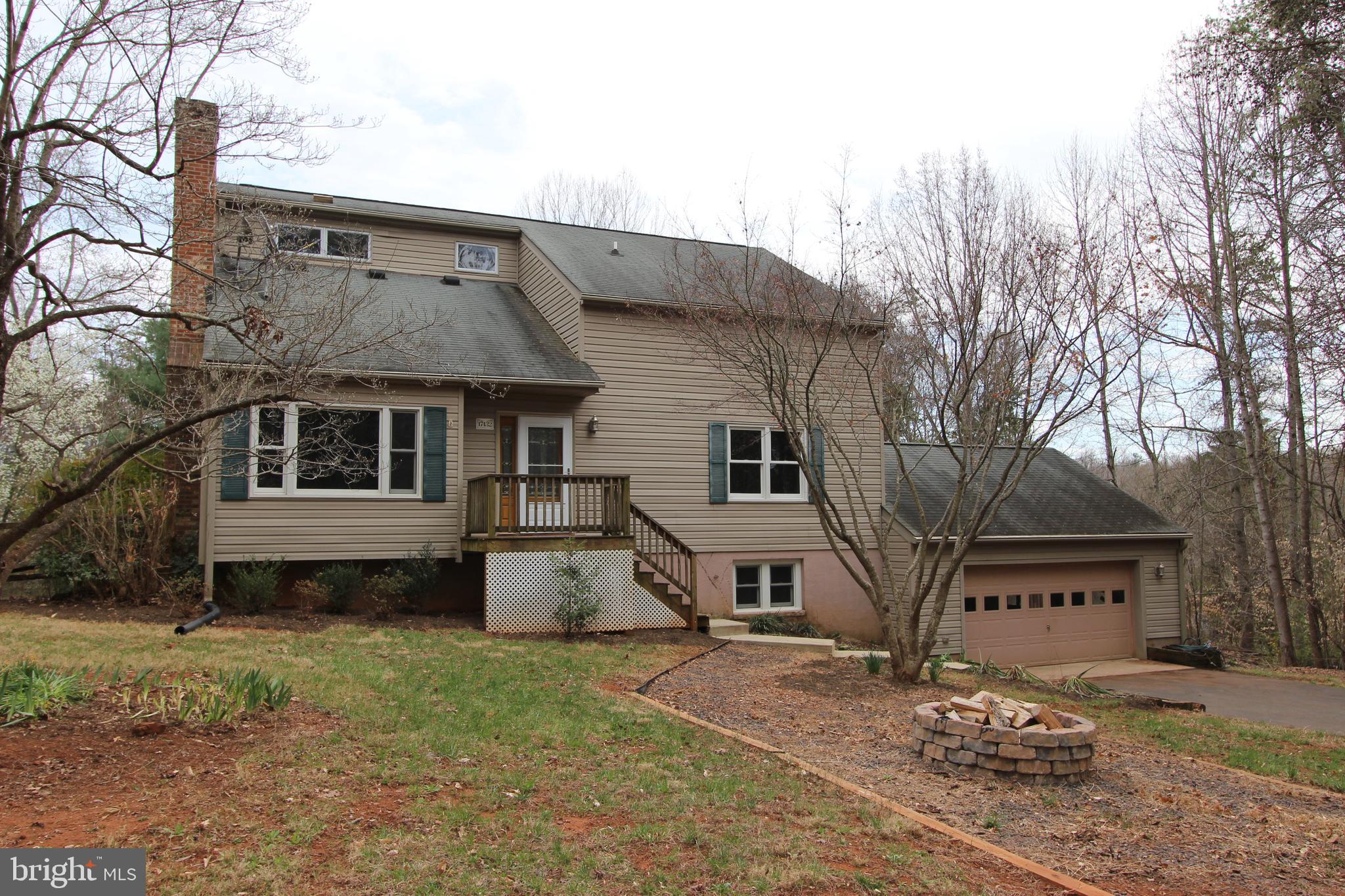 SADDLE RUN - Residential