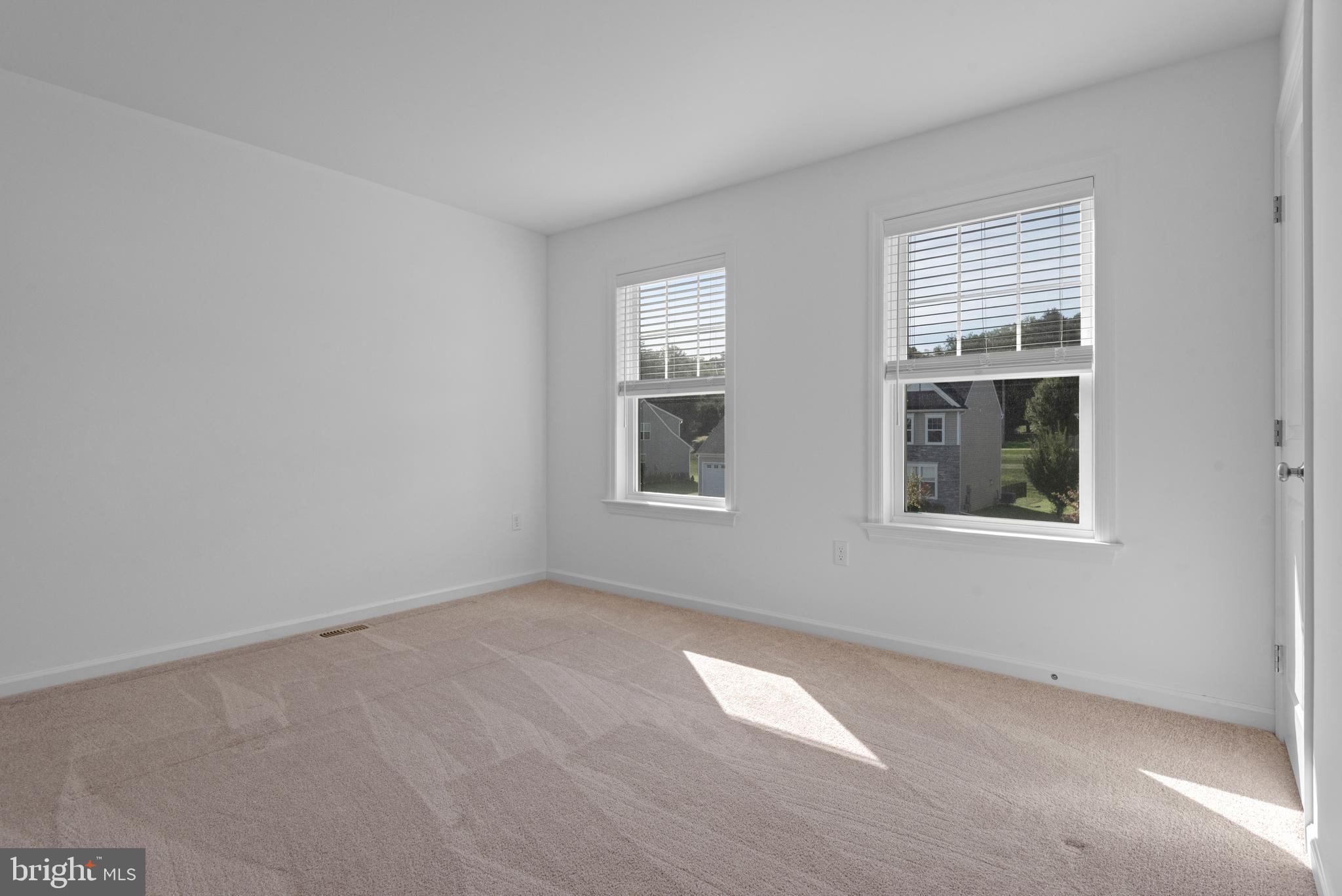 LANDIS FARM - Residential