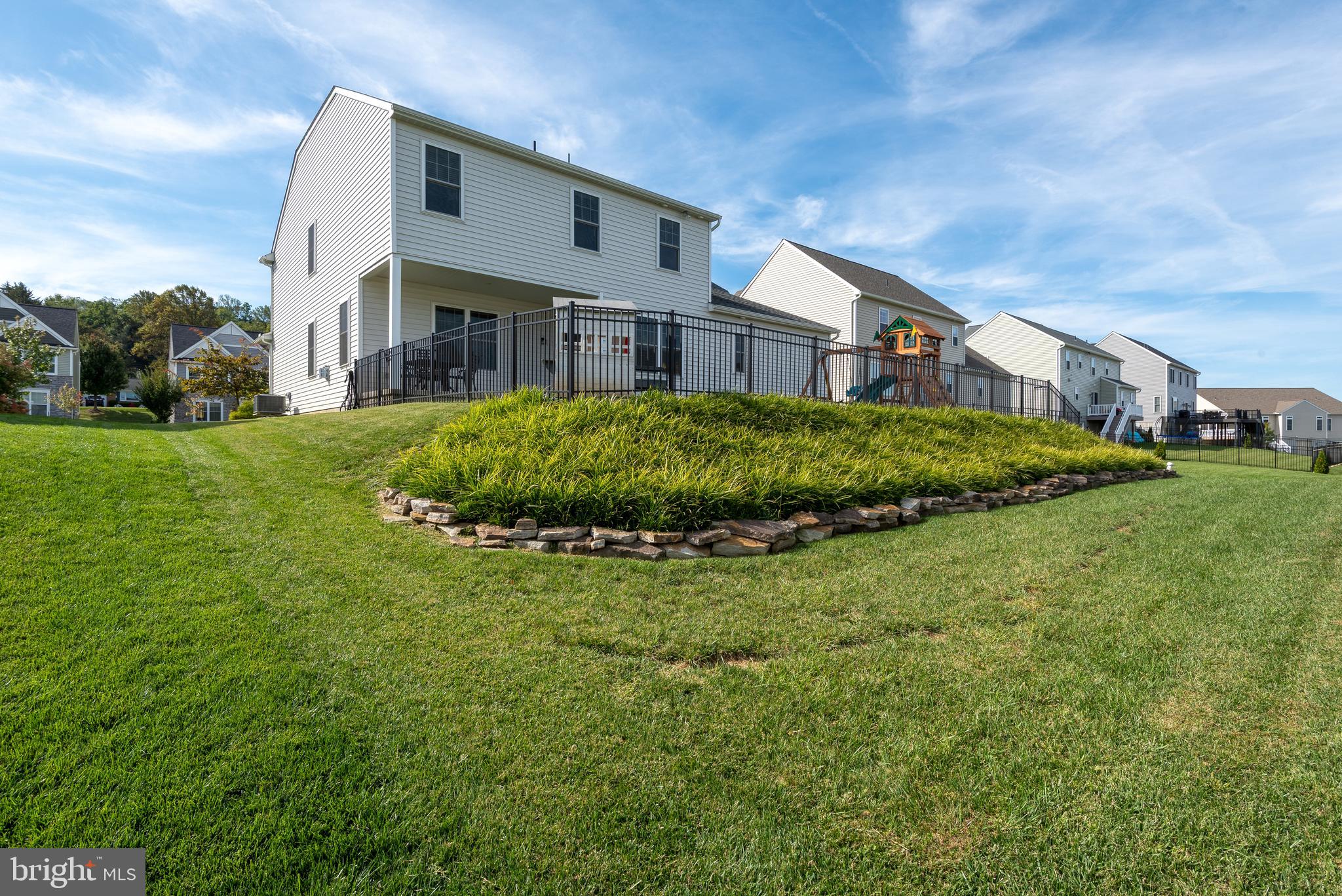 LANDIS FARM - Residential