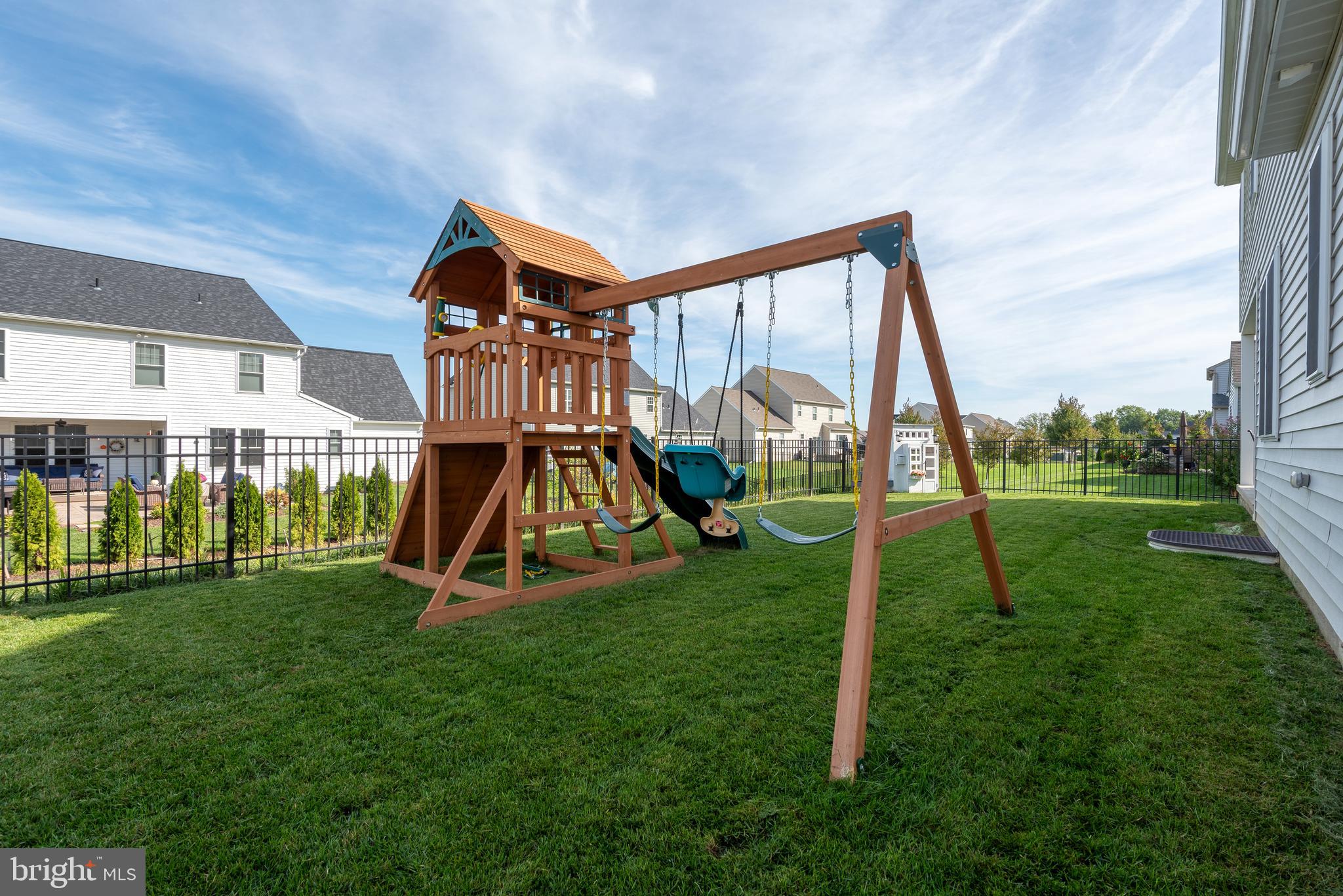 LANDIS FARM - Residential