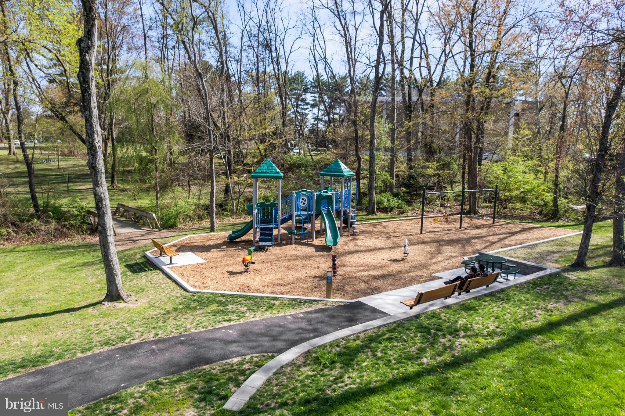 RUNNING BROOK - Residential