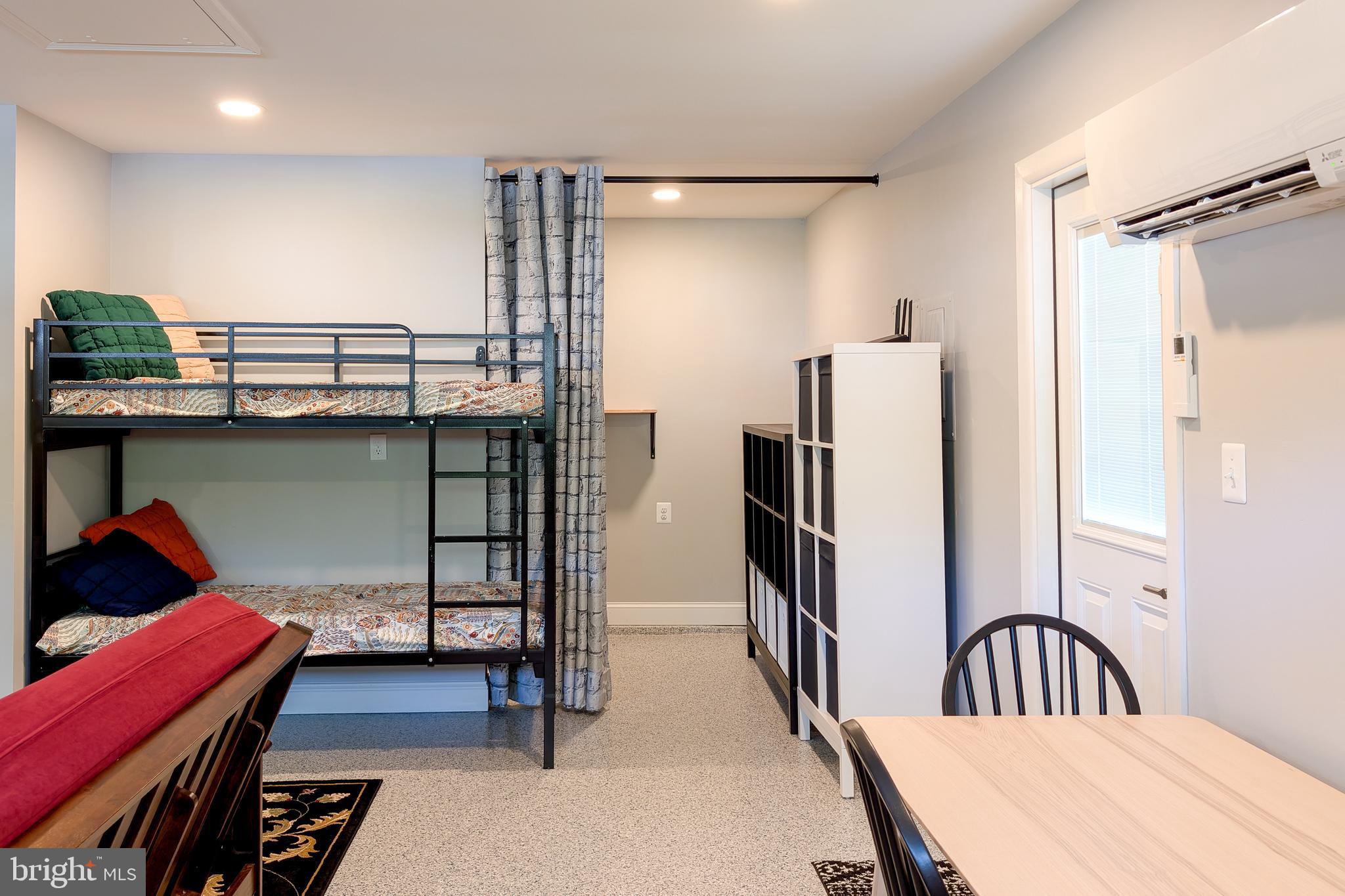 RUNNING BROOK - Residential