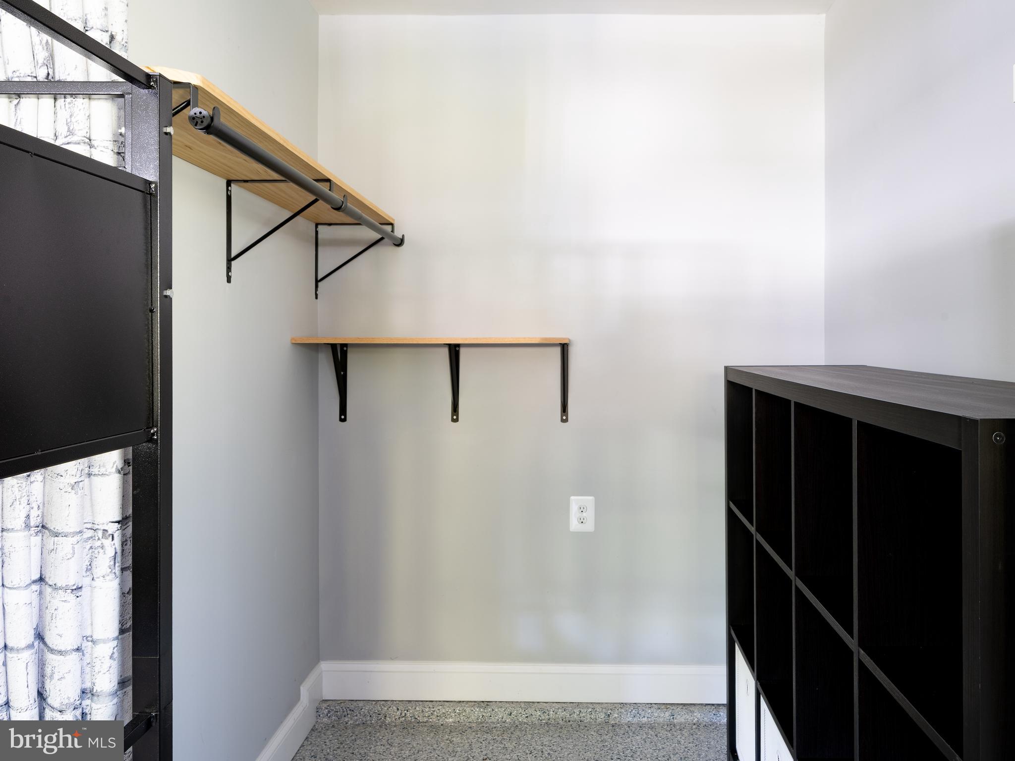 RUNNING BROOK - Residential