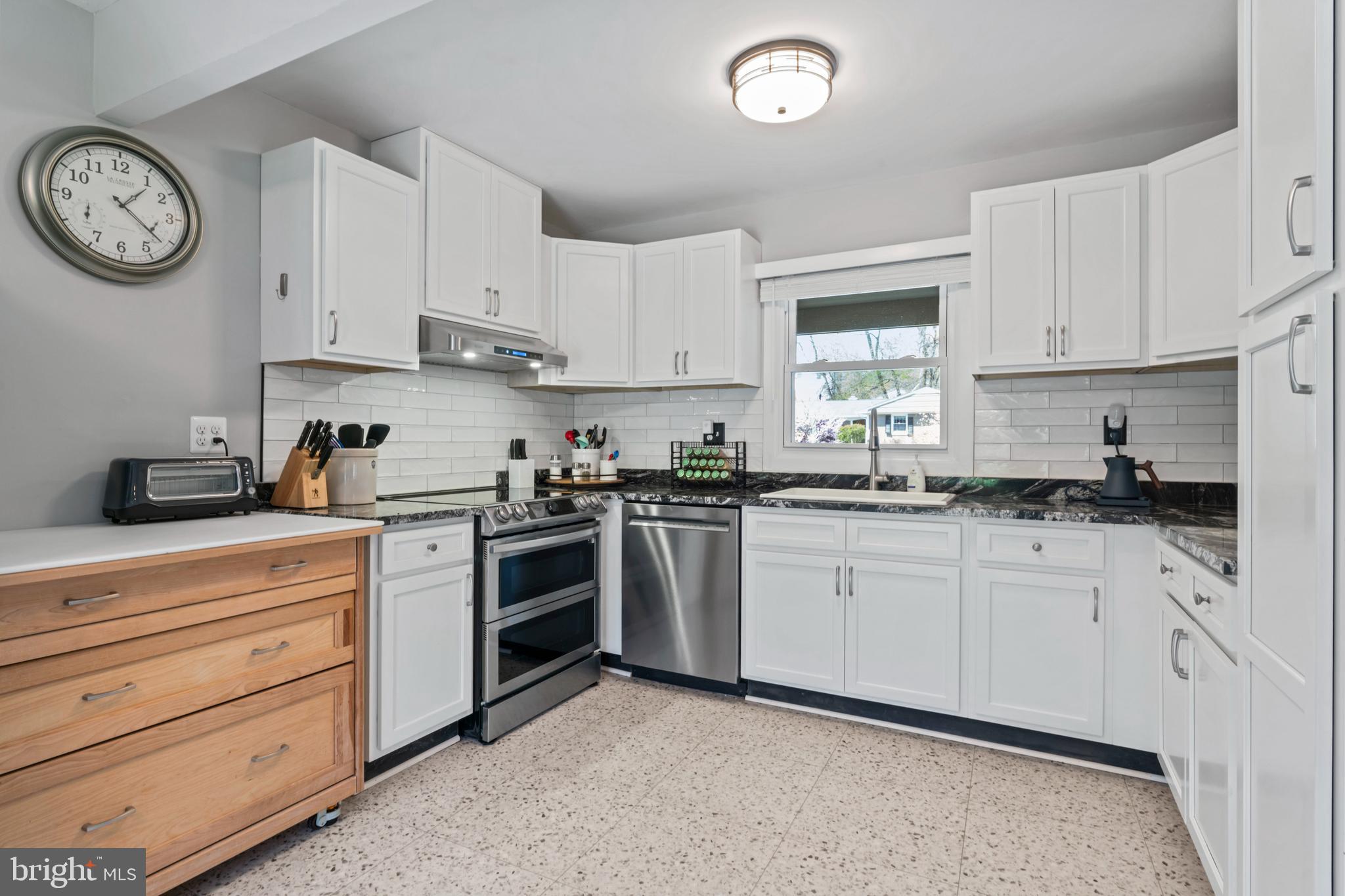 RUNNING BROOK - Residential