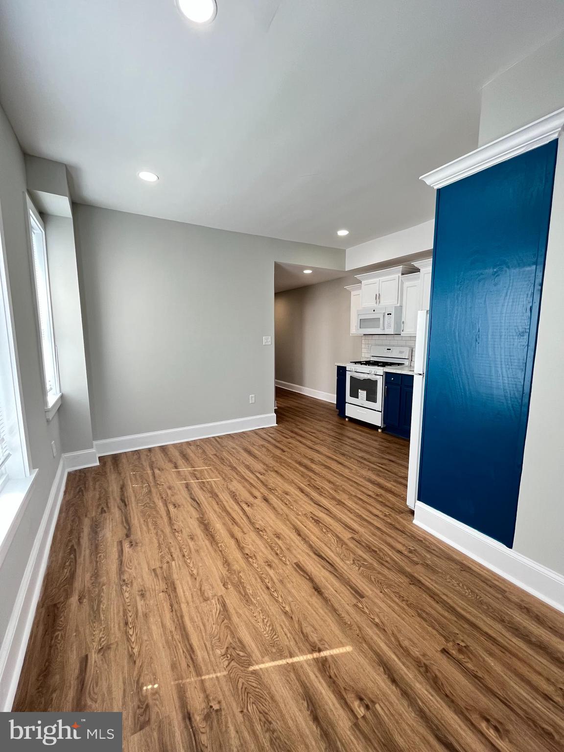 OVERBROOK - Residential Lease