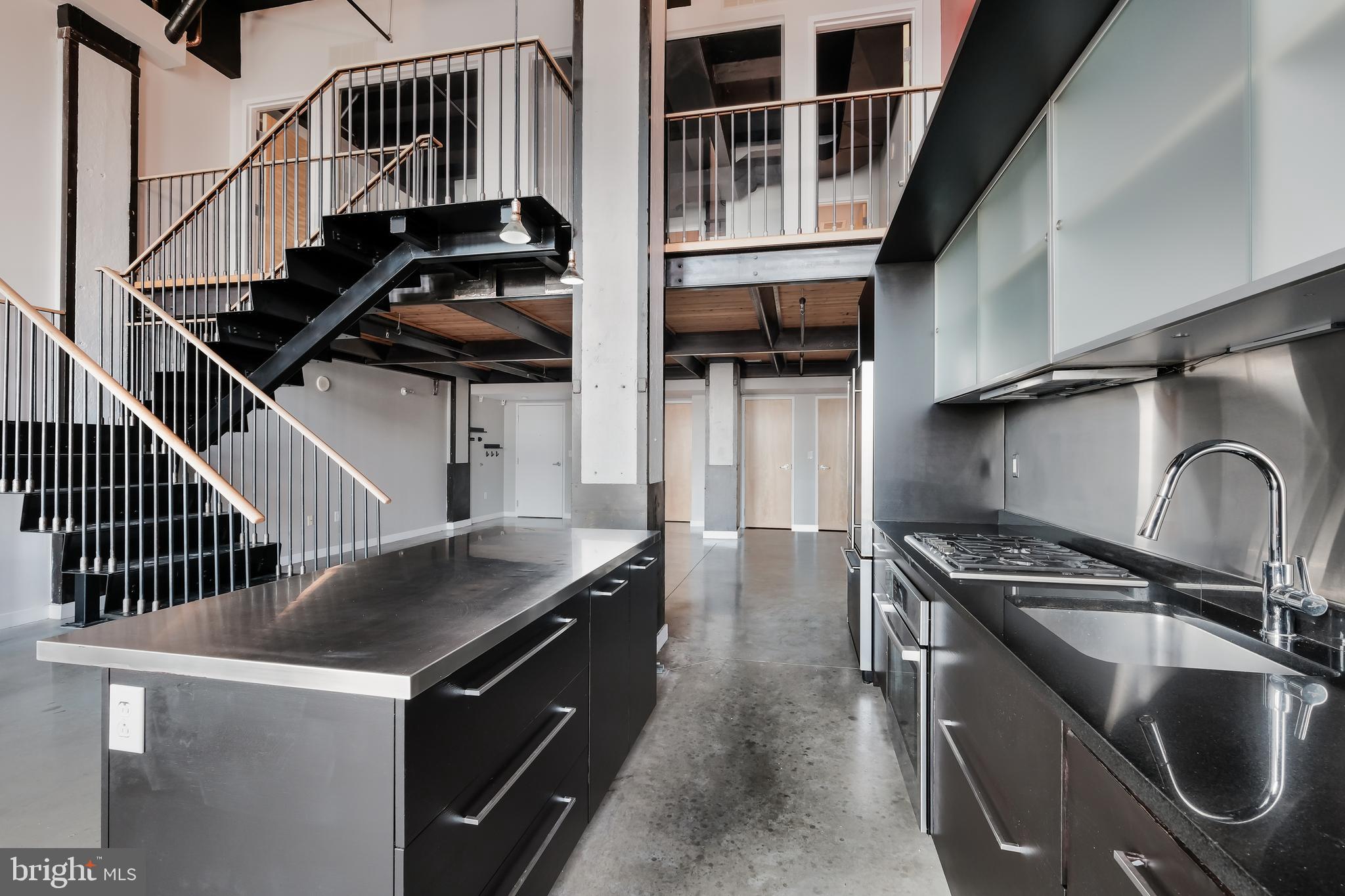 1101 WASHINGTON AVENUE 703