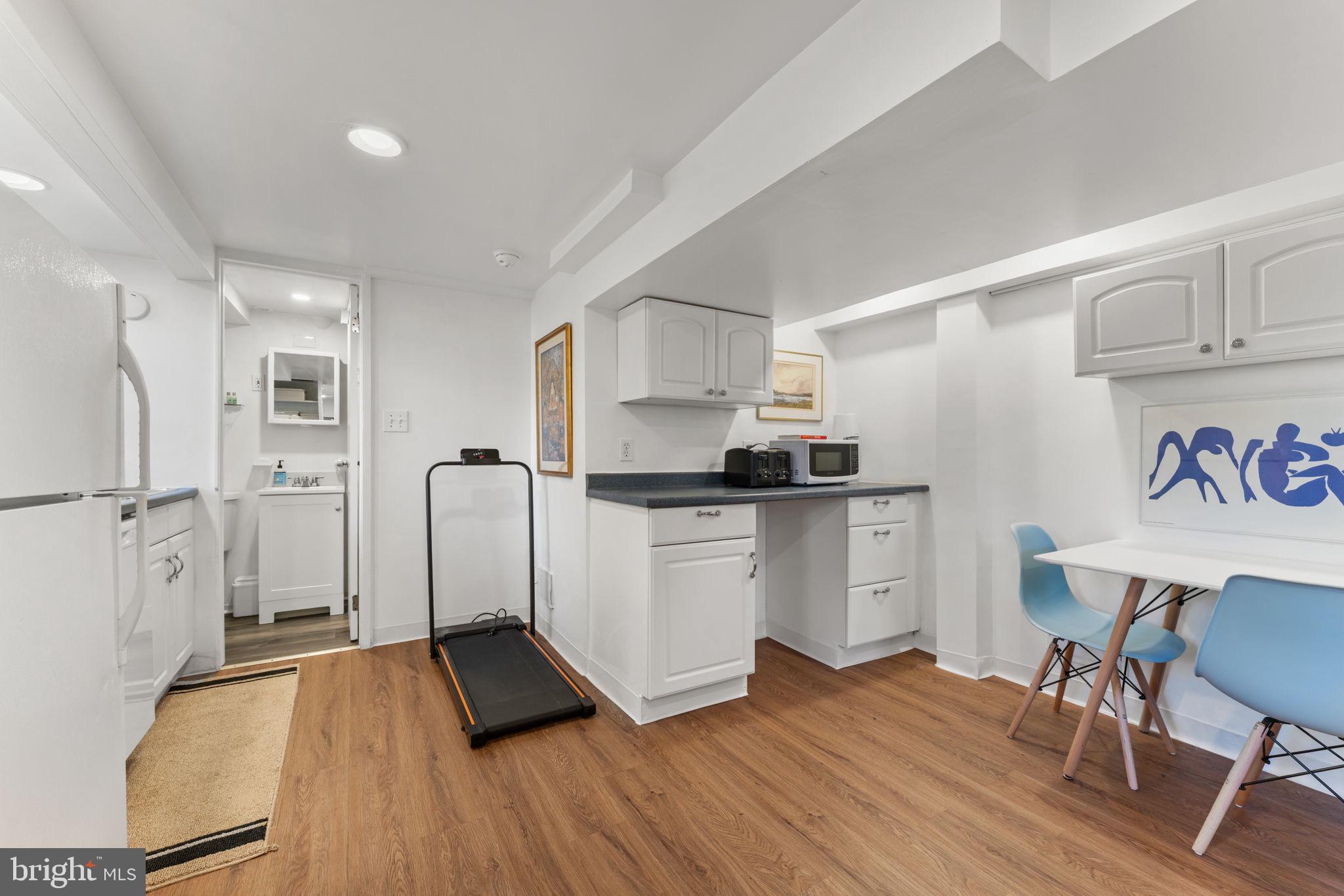 ORCHARDALE - Residential Lease