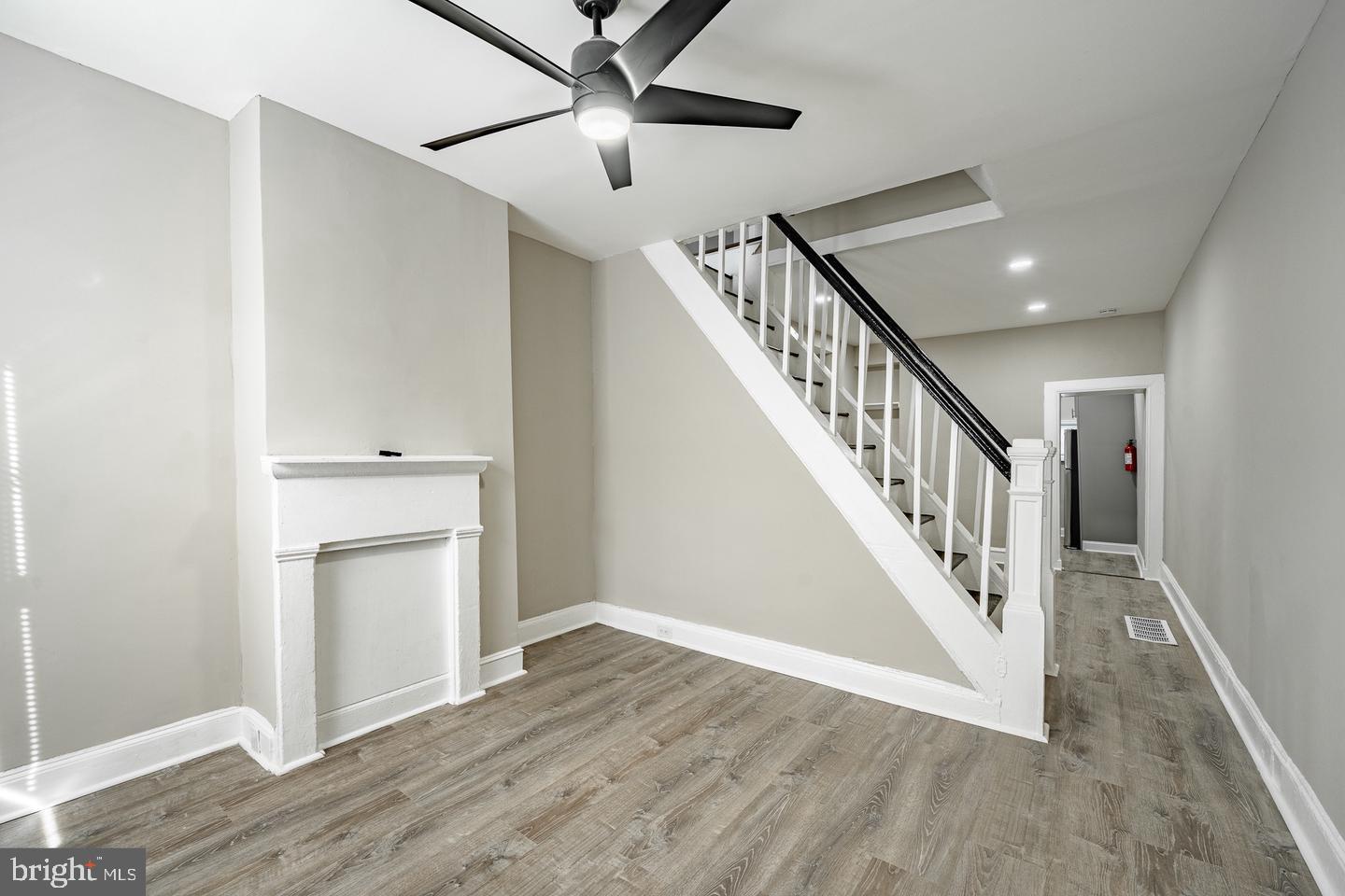 NORRIS SQUARE - Residential