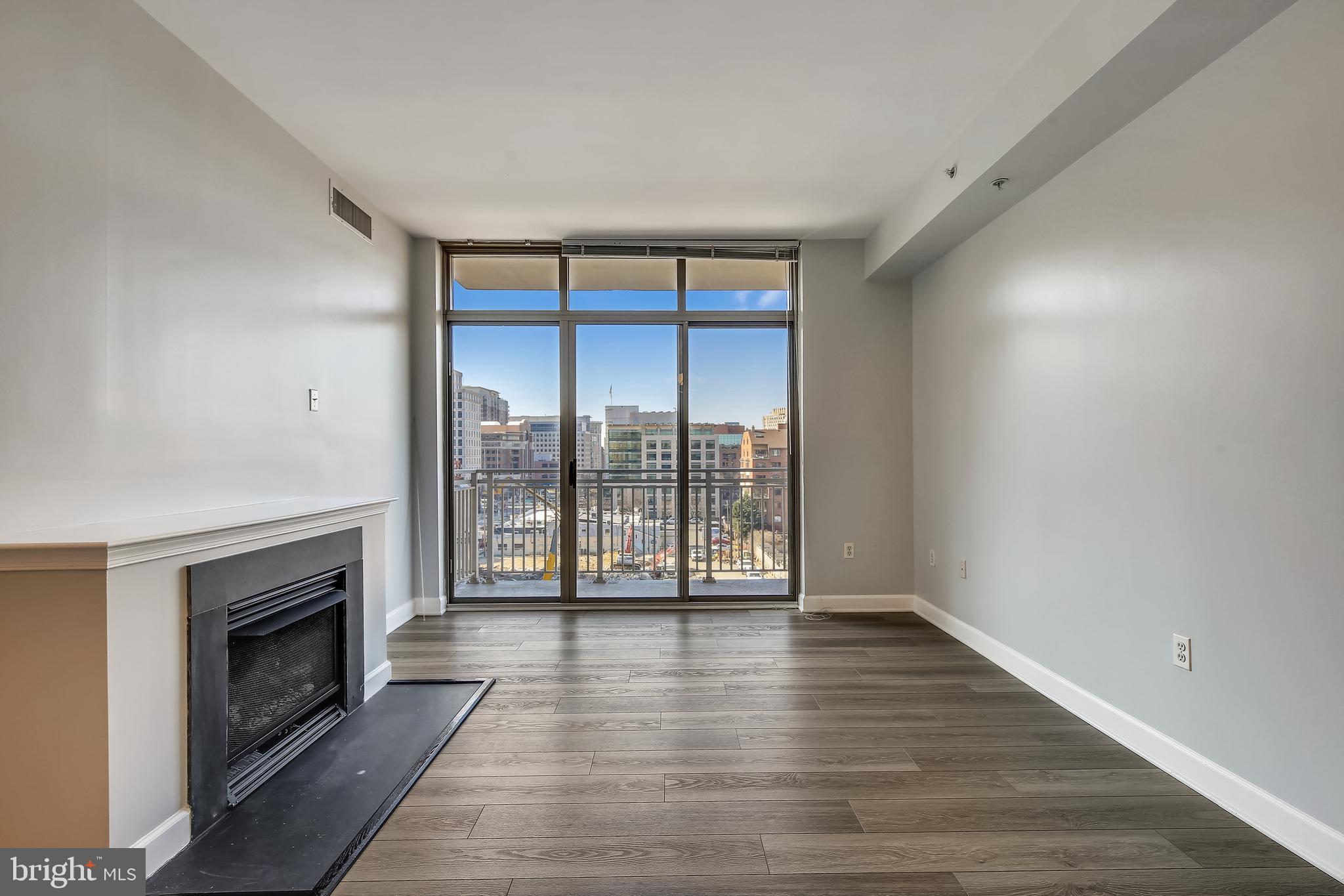 BERKELEY CONDOMINIUM - Residential Lease