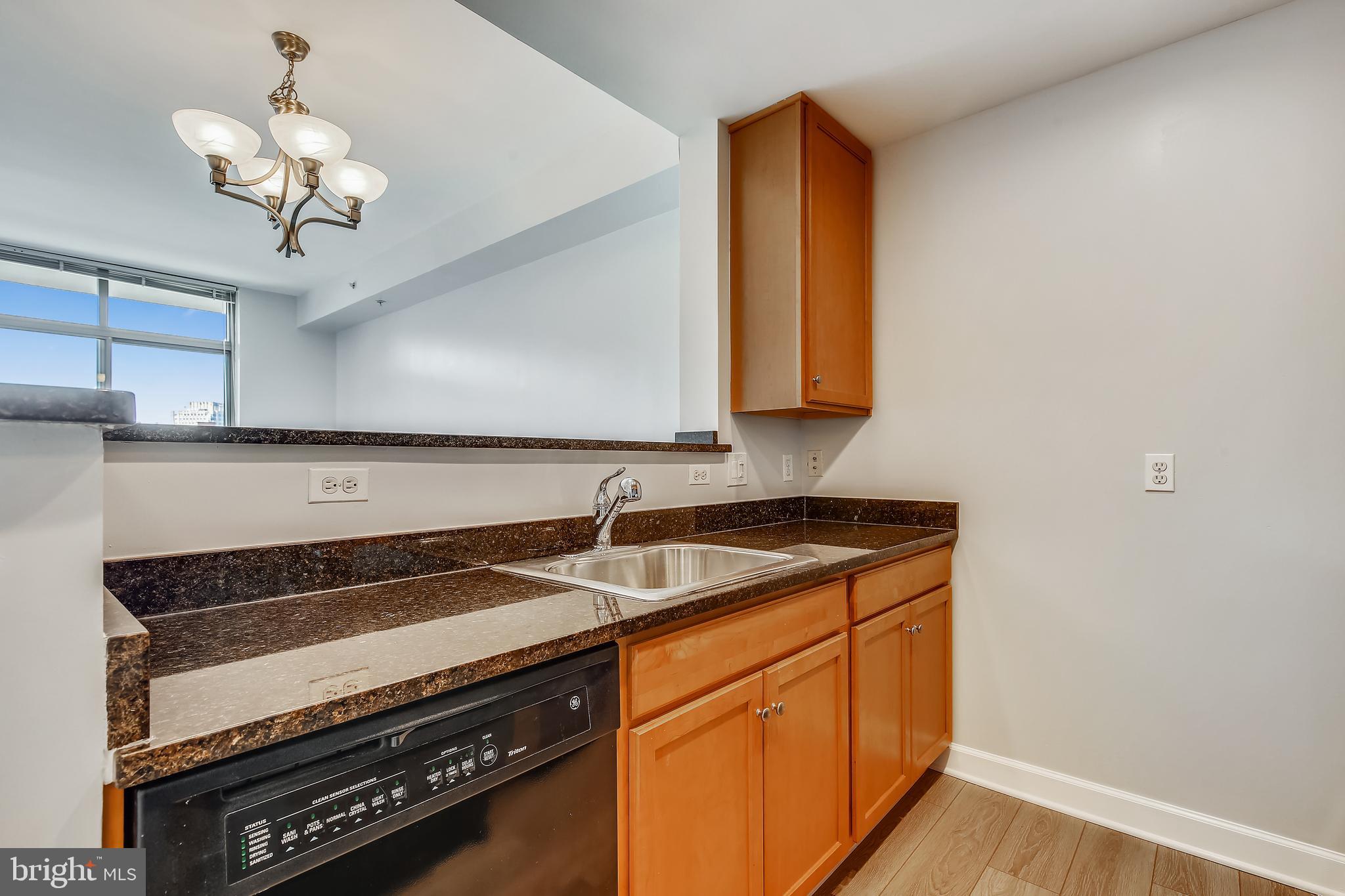 BERKELEY CONDOMINIUM - Residential Lease