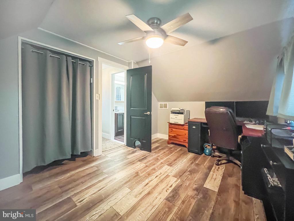 19 COBALT RIDGE DRIVE N