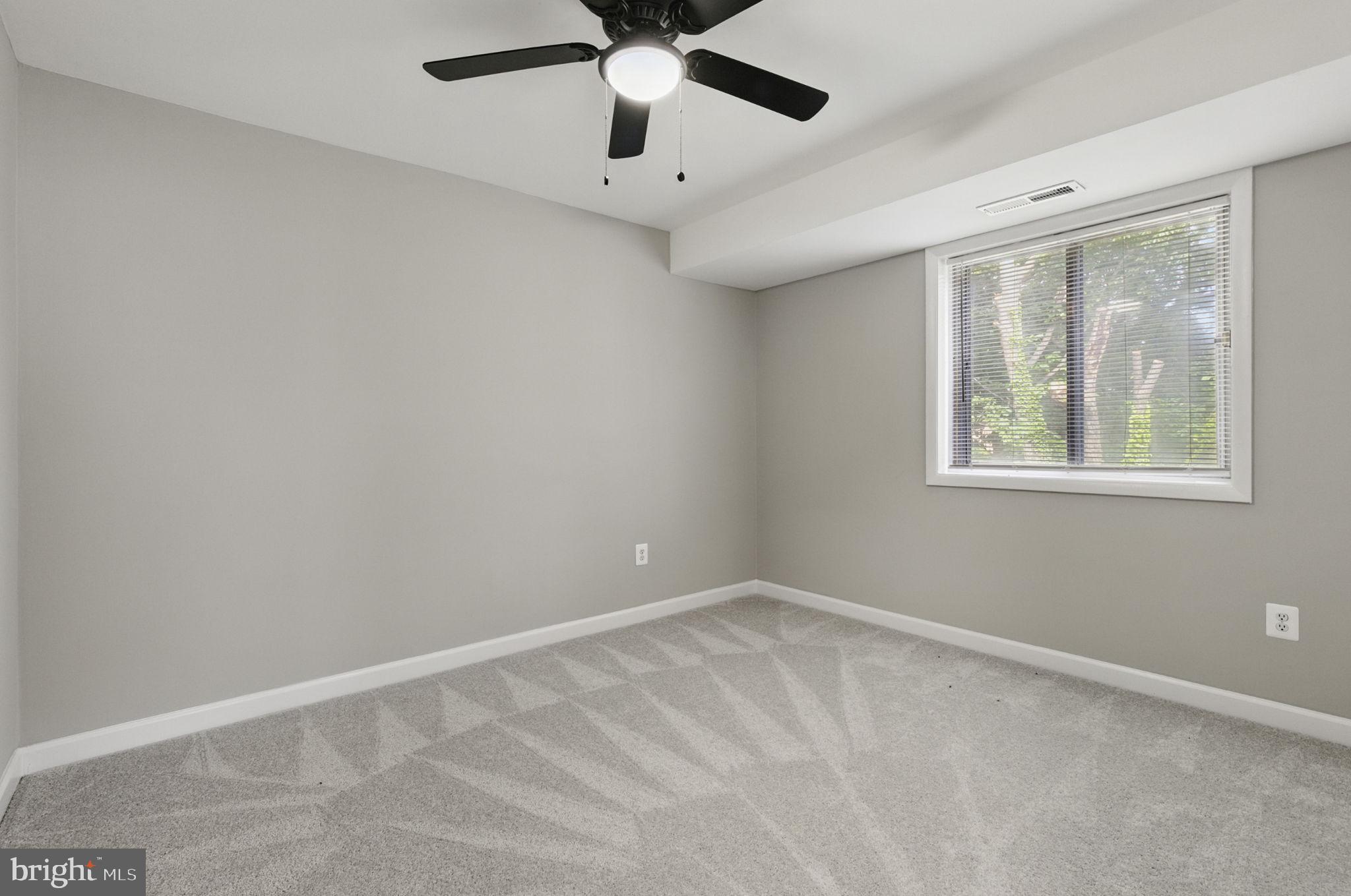 BRADBURY PARK - Residential