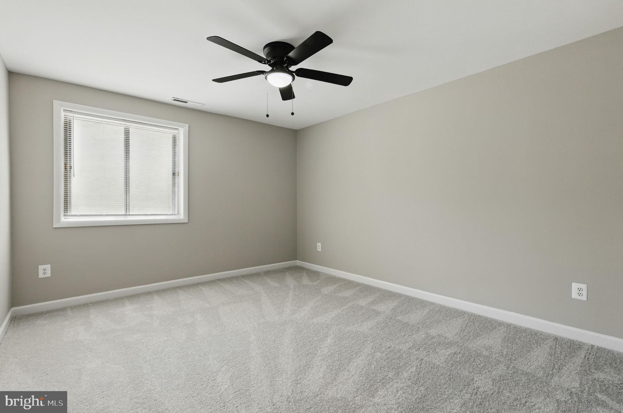 BRADBURY PARK - Residential