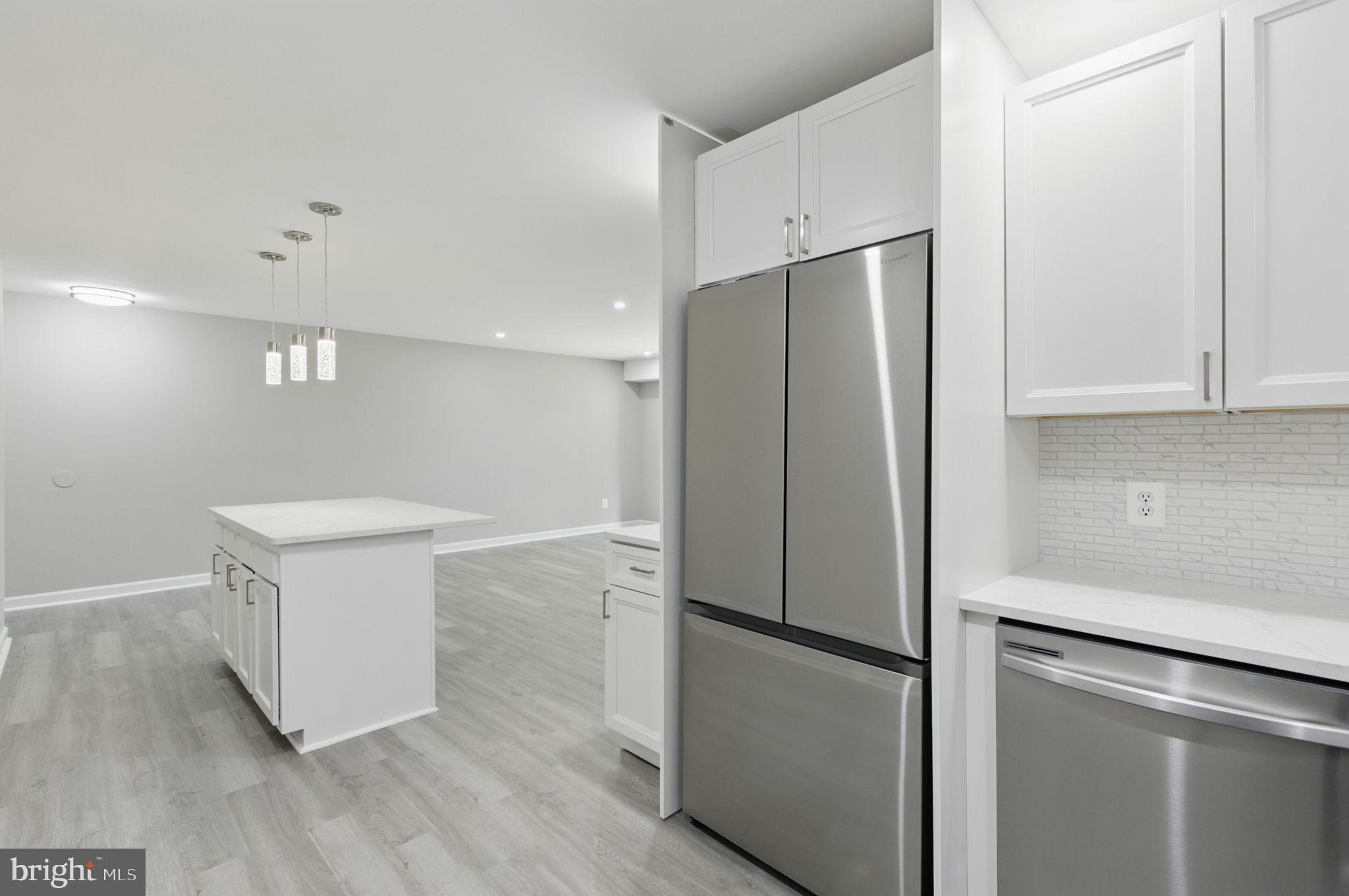 2310 EWING AVENUE 203