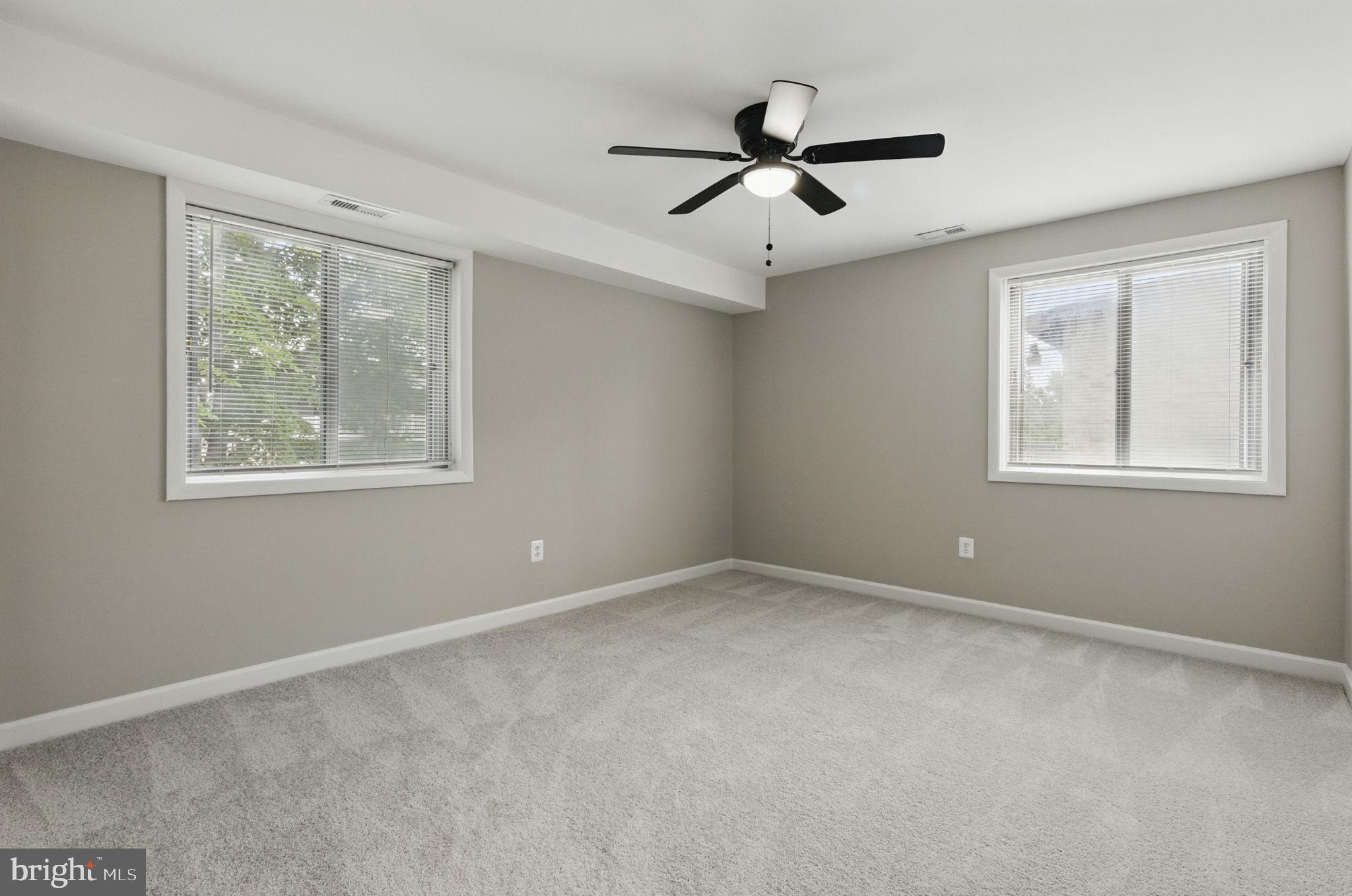 BRADBURY PARK - Residential