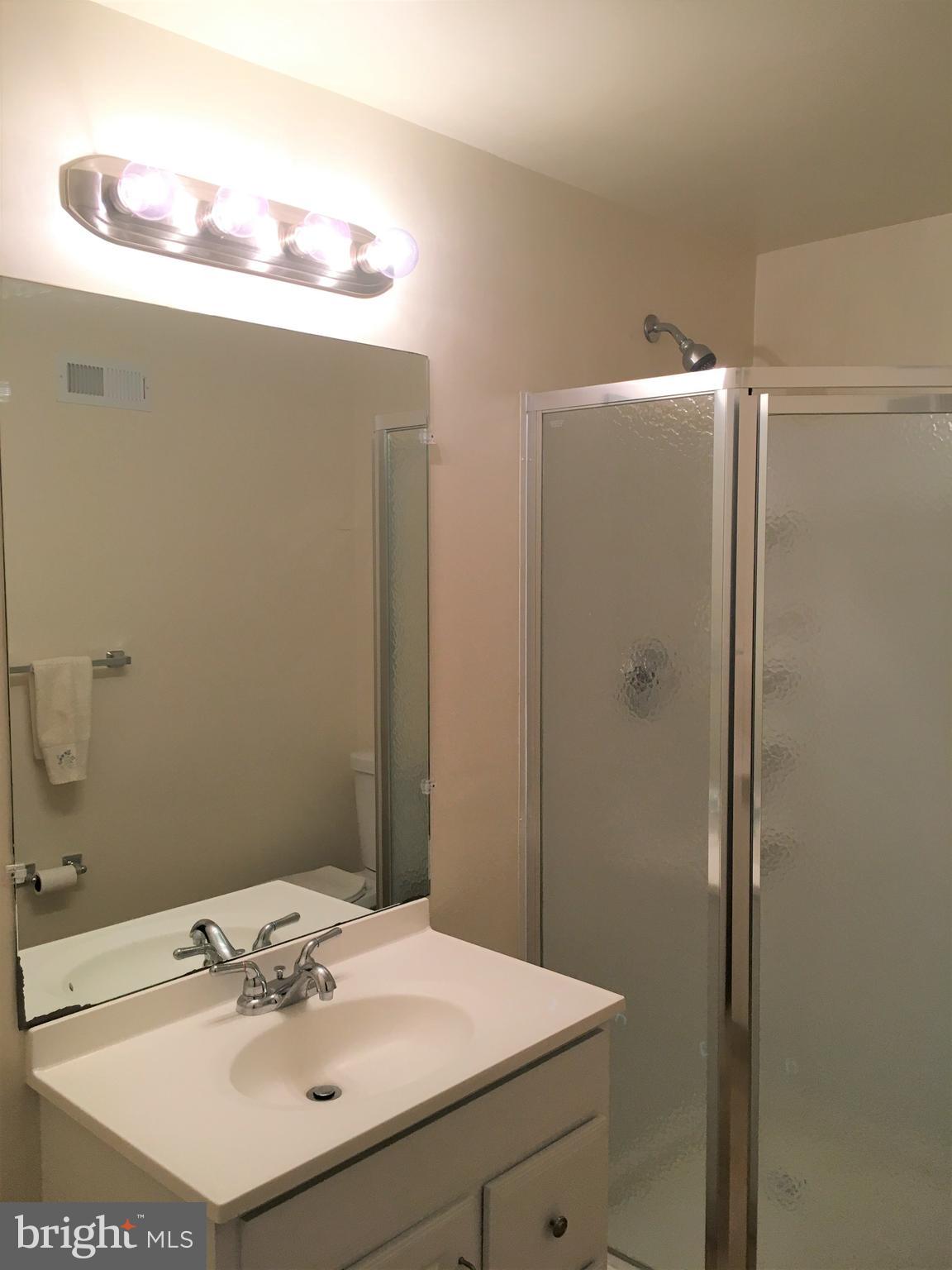 GERMANTOWN - Residential Lease