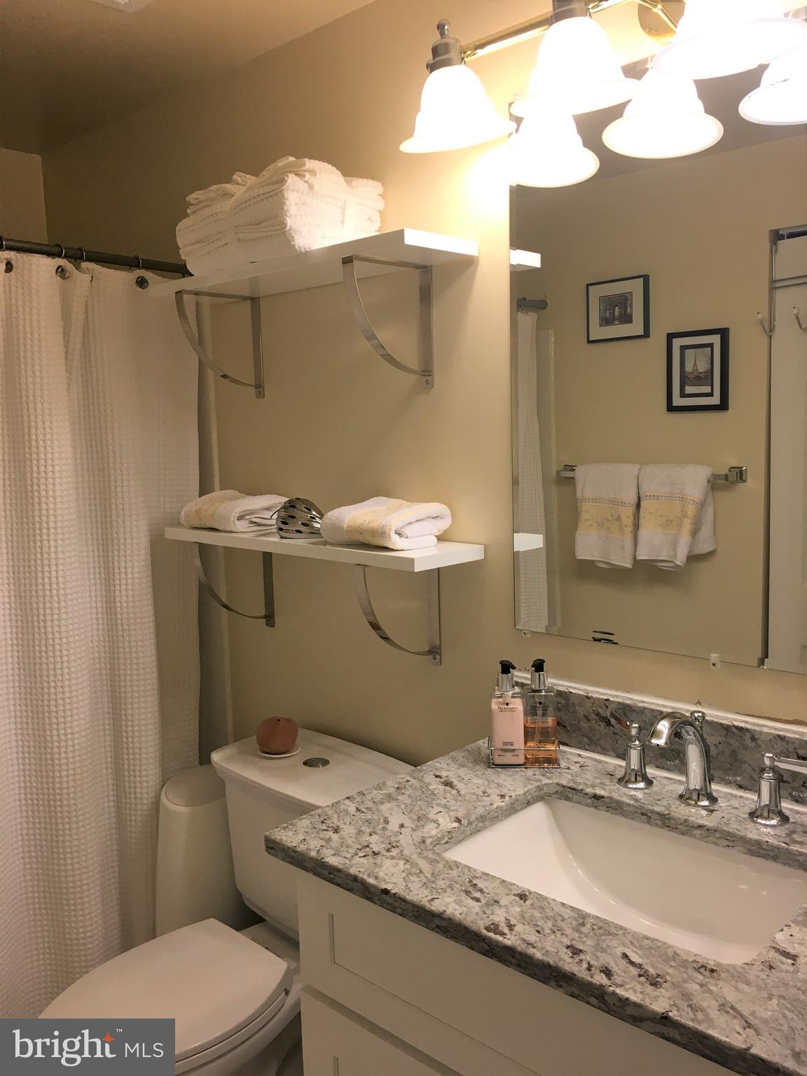 GERMANTOWN - Residential Lease