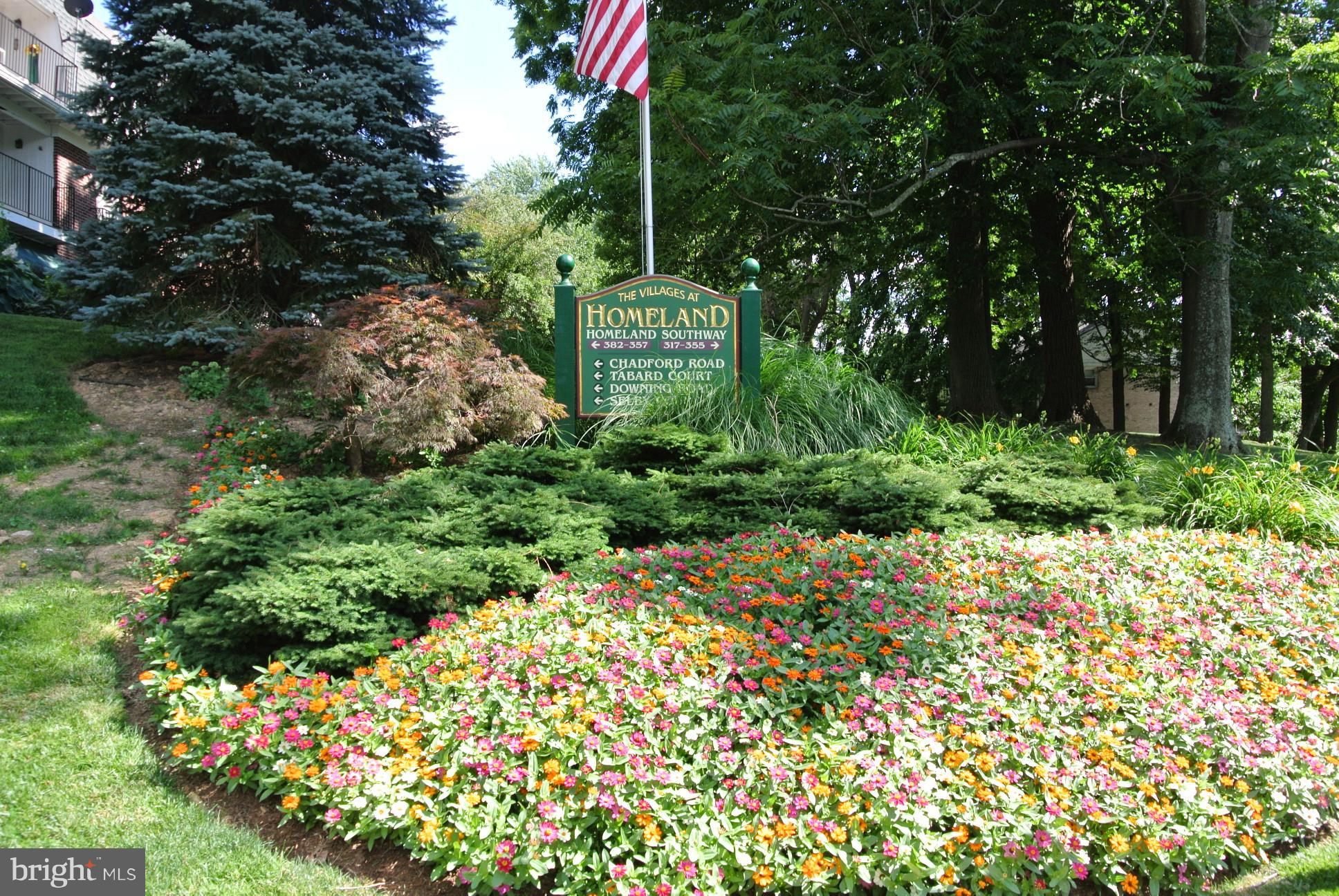 VILLAGES AT HOMELAND - Residential Lease