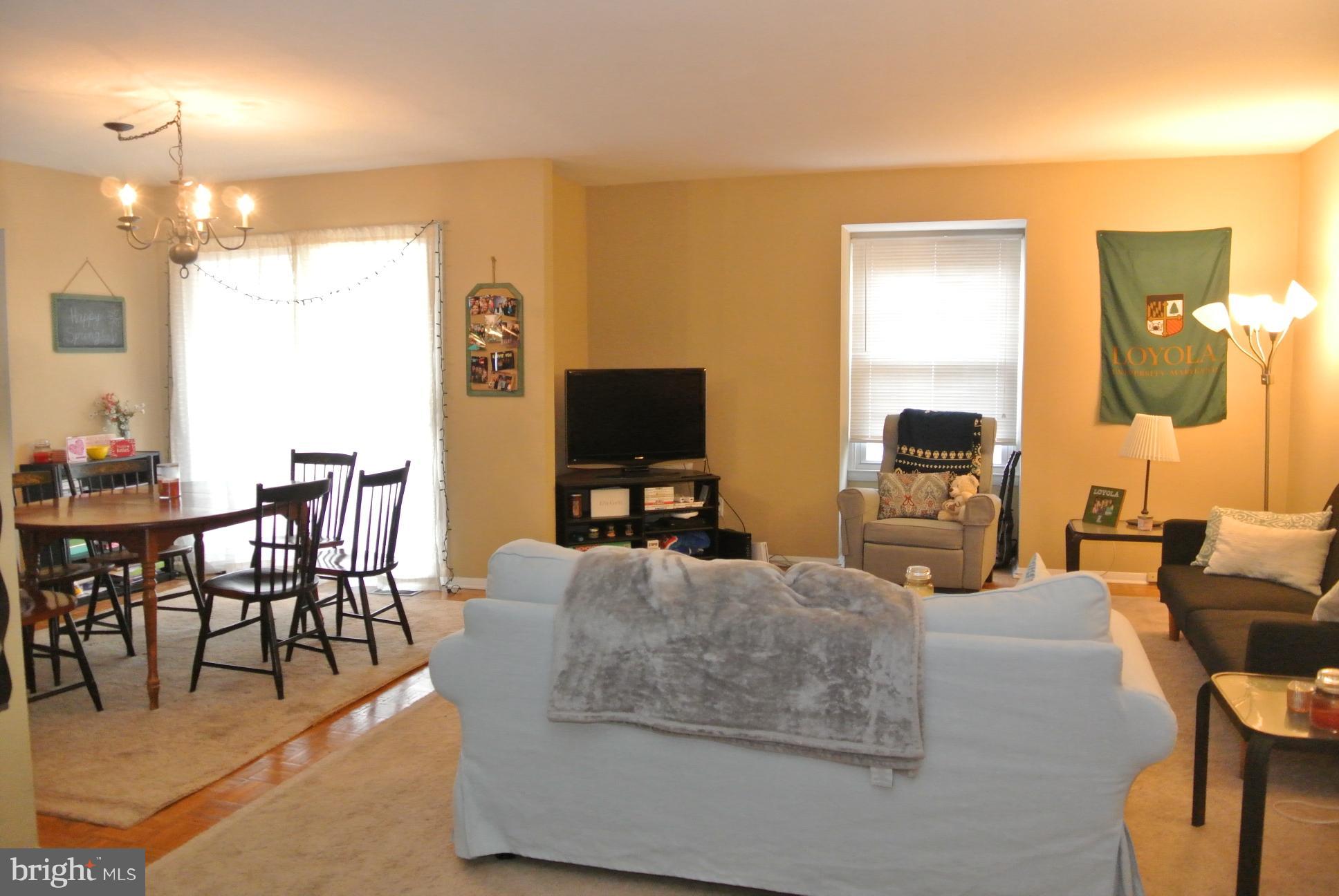 VILLAGES AT HOMELAND - Residential Lease