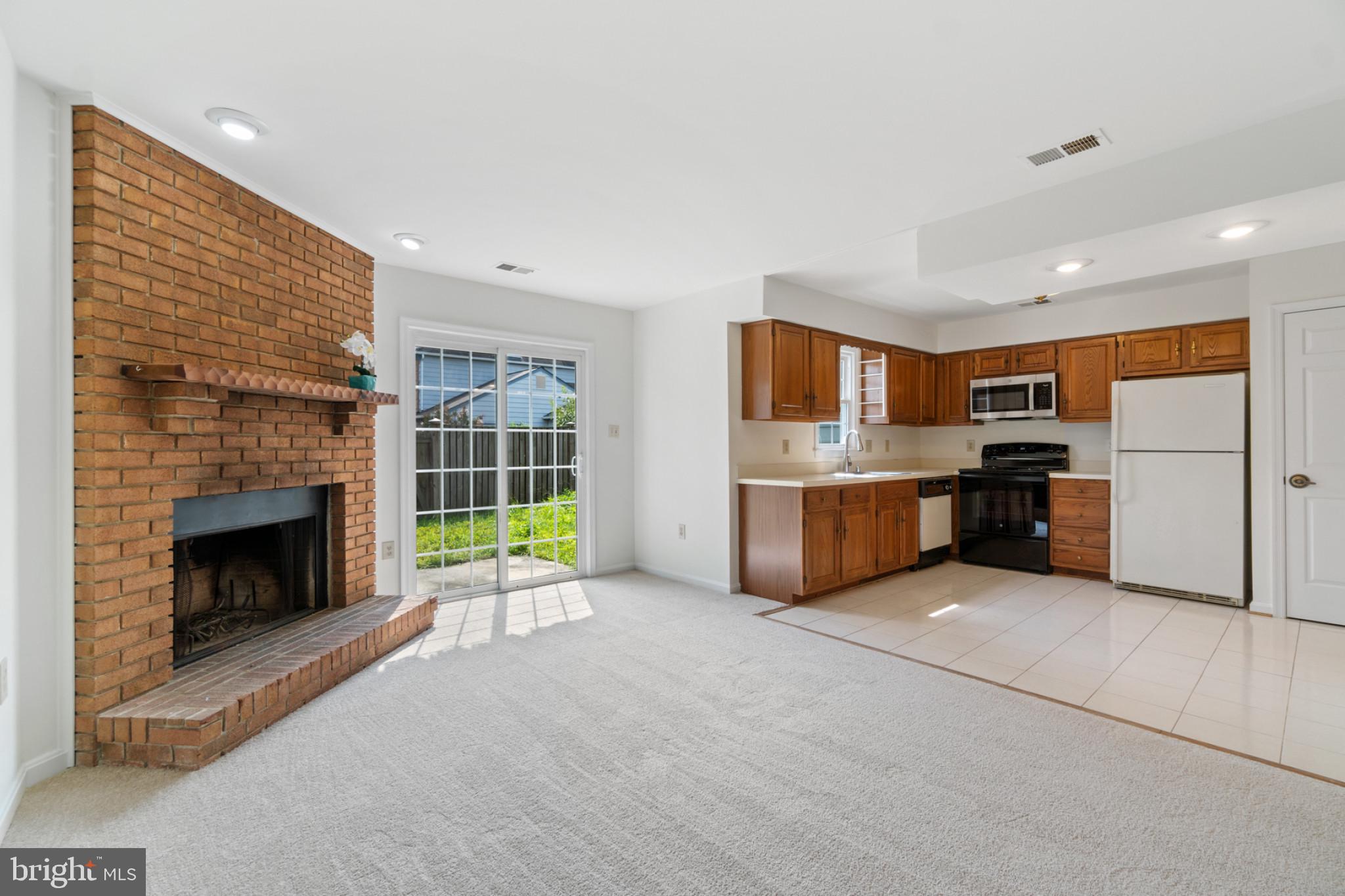 HERITAGE HARBOUR - Residential