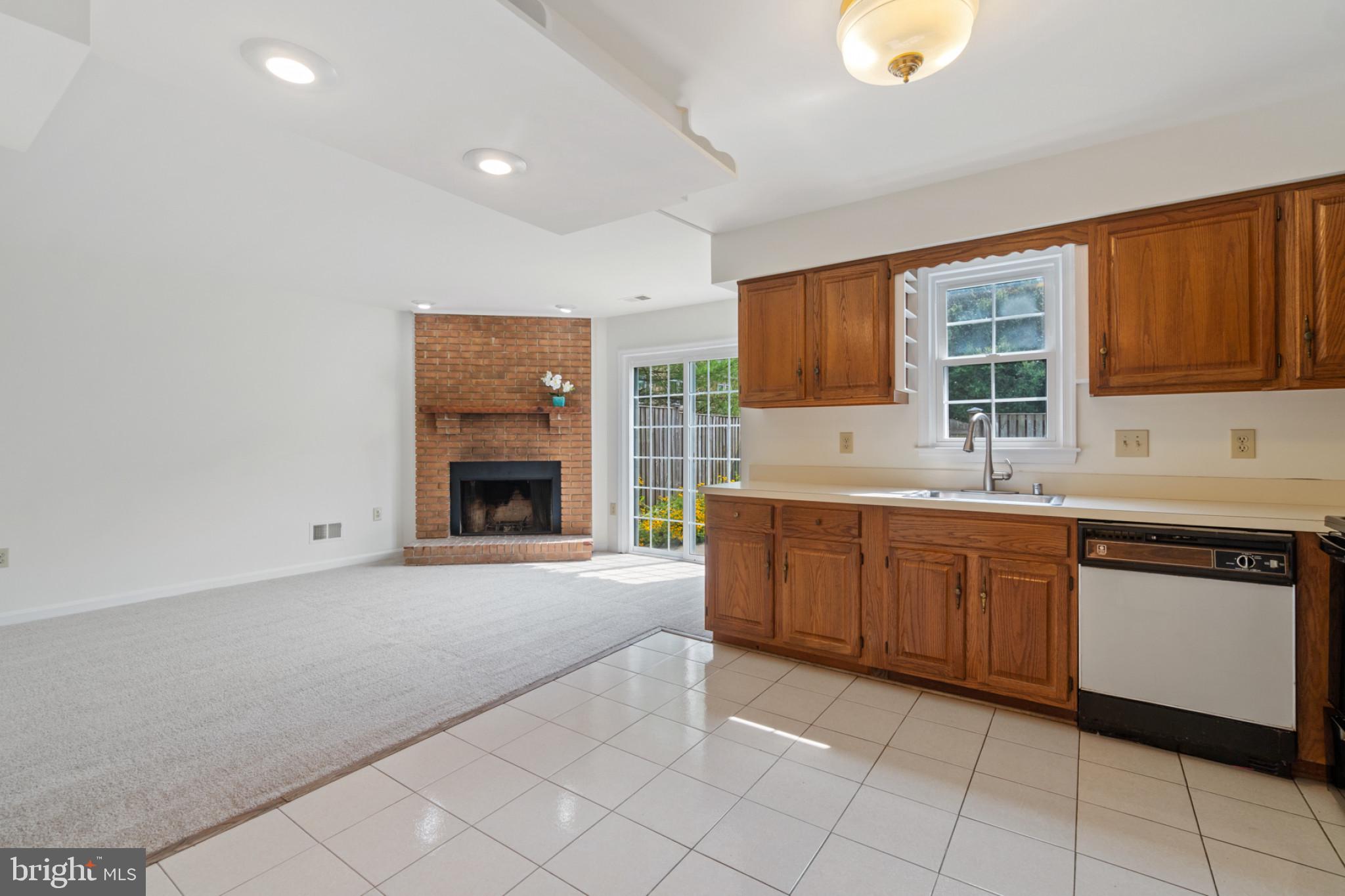 HERITAGE HARBOUR - Residential