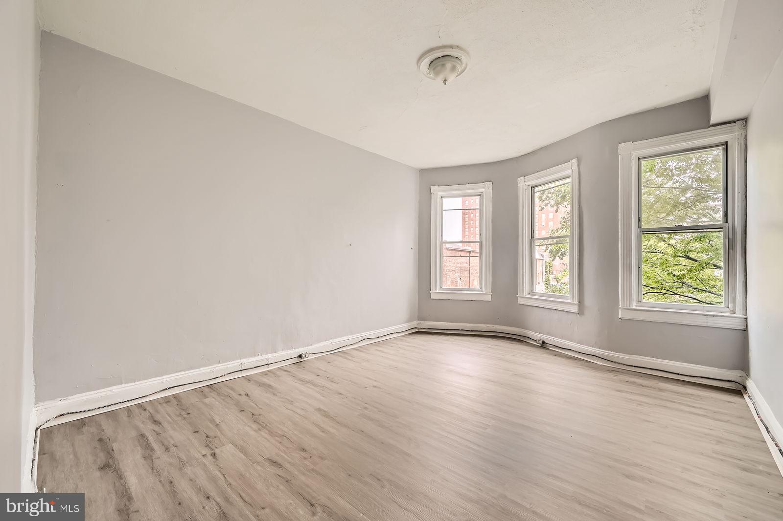DRUID HILL PARK - Residential Income