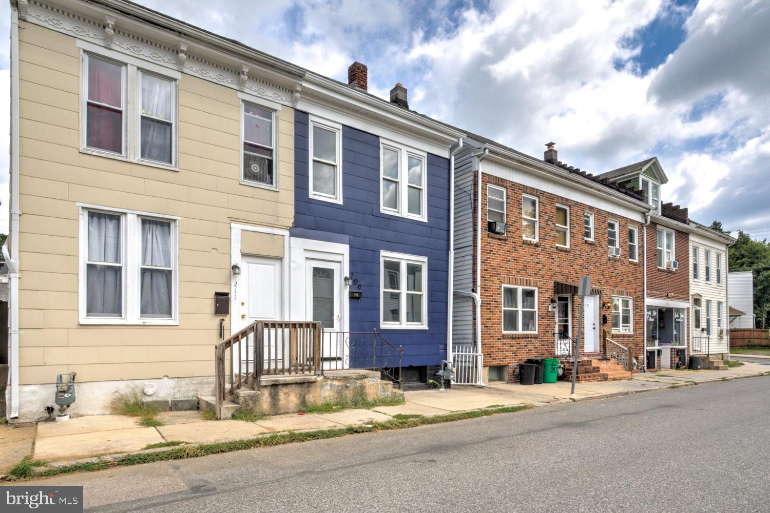 209 PARK PLACE