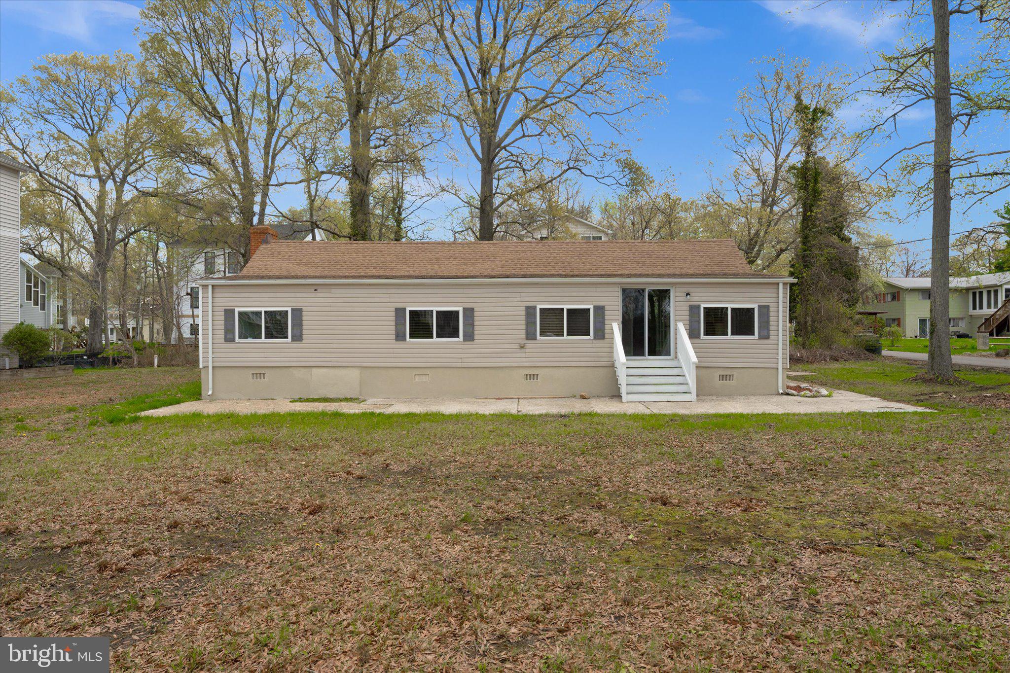 ARUNDEL ON THE BAY - Residential