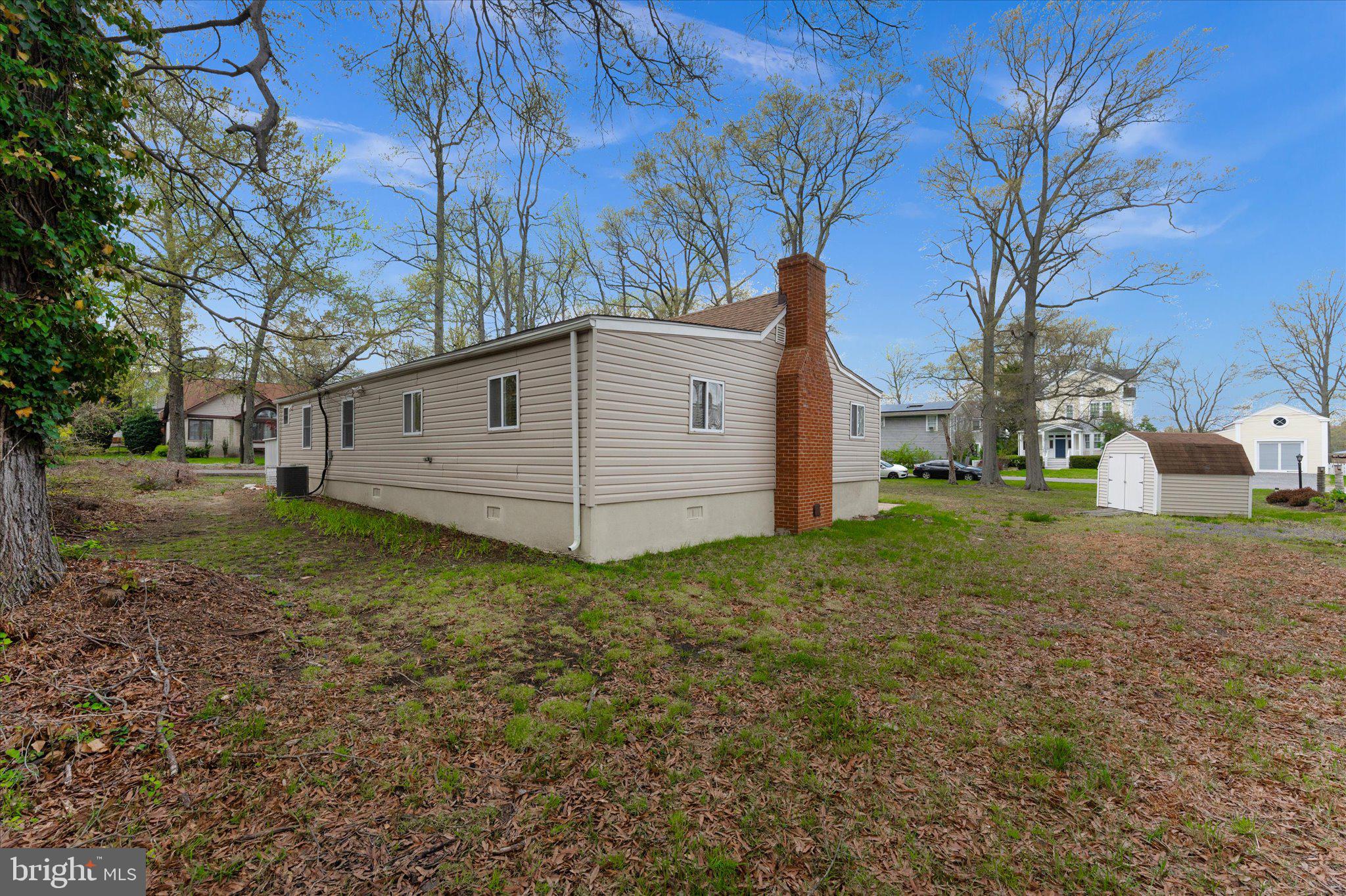 ARUNDEL ON THE BAY - Residential