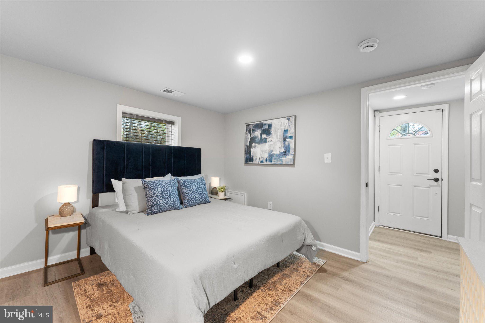 ARUNDEL ON THE BAY - Residential