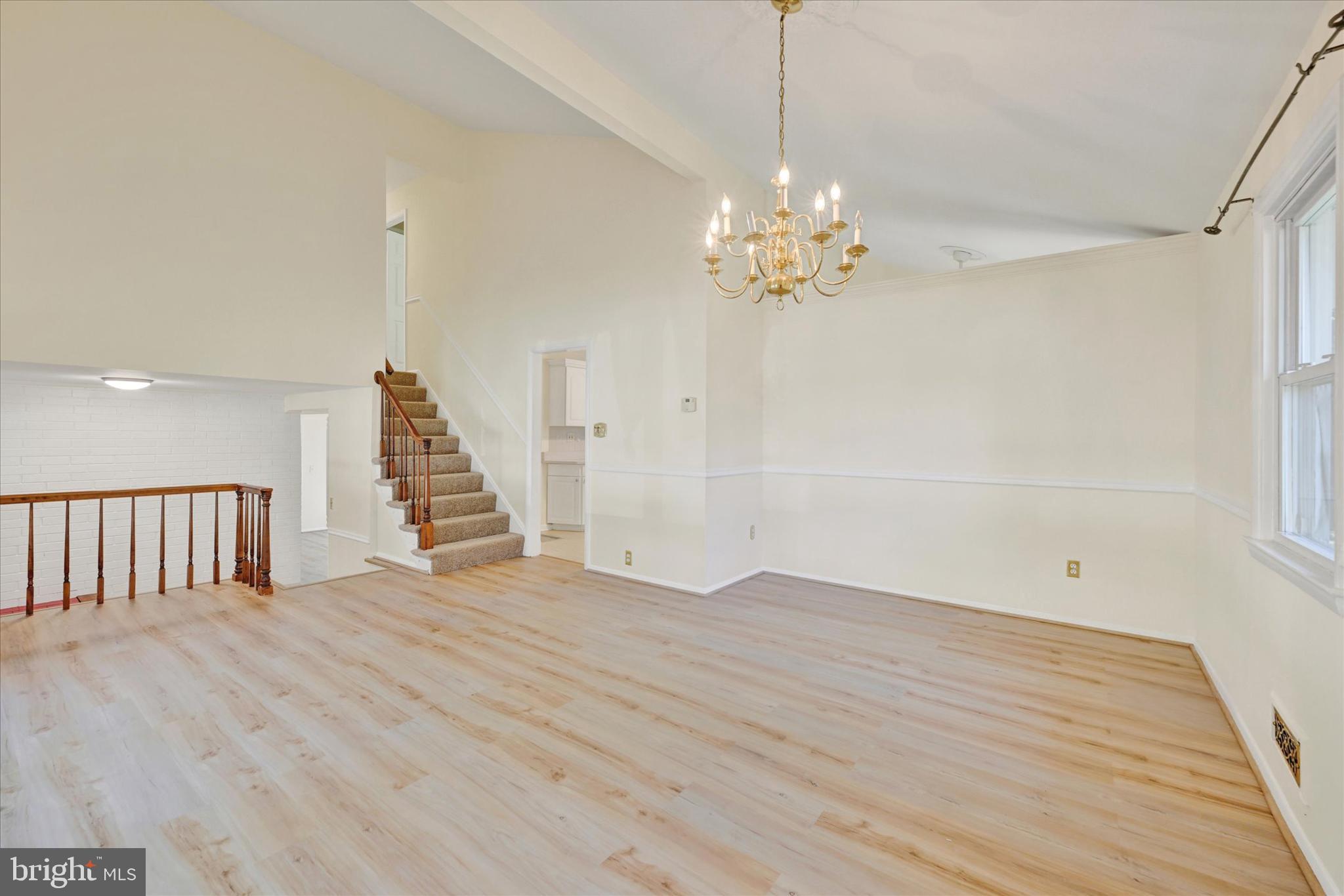 809 PROVIDENCE ROAD
