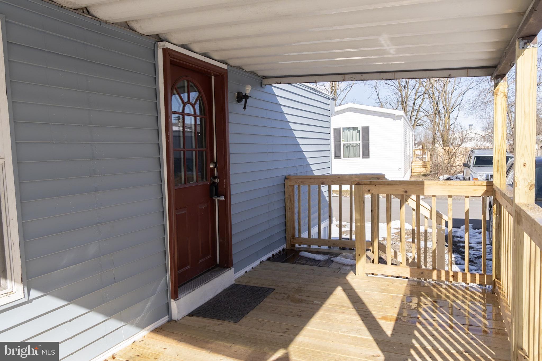 261 BIRCHWOOD VILLAGE ESTATES
