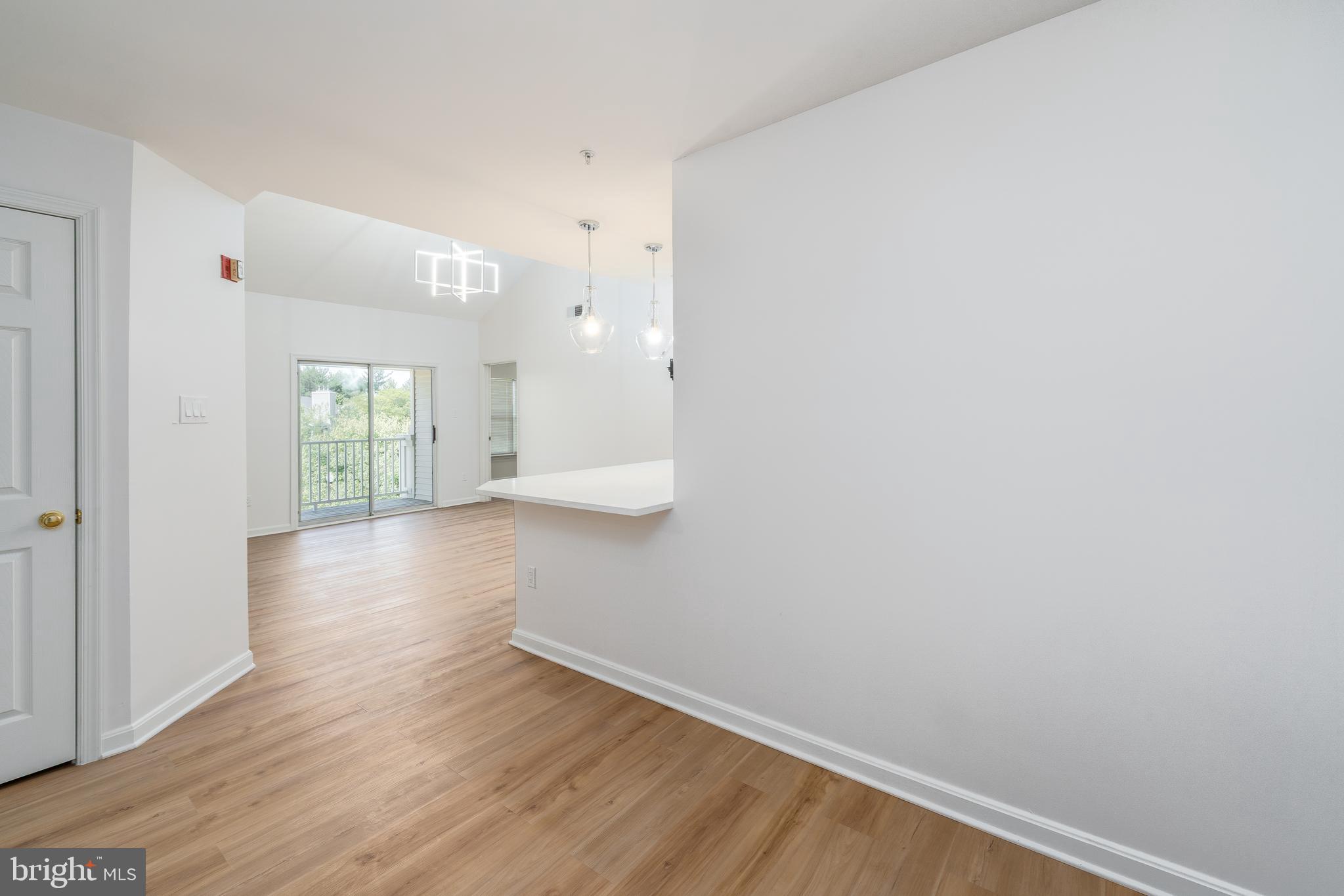 9060 GRACIOUS END COURT 301