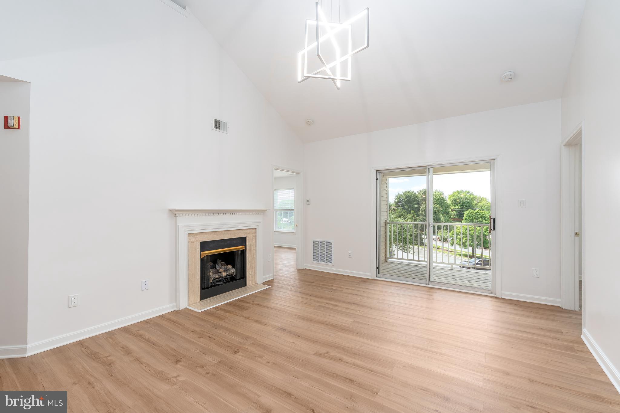 9060 GRACIOUS END COURT 301