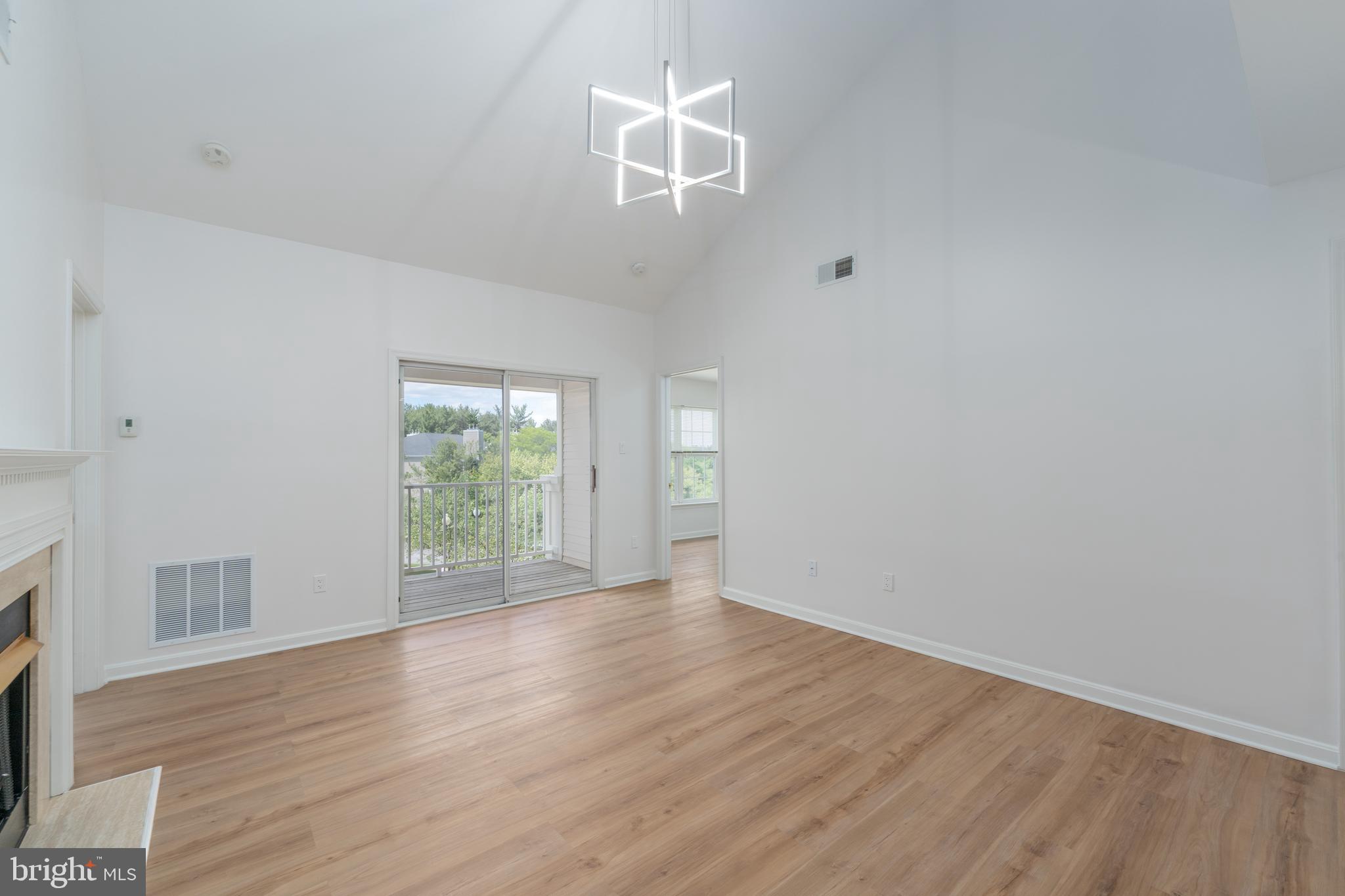 9060 GRACIOUS END COURT 301