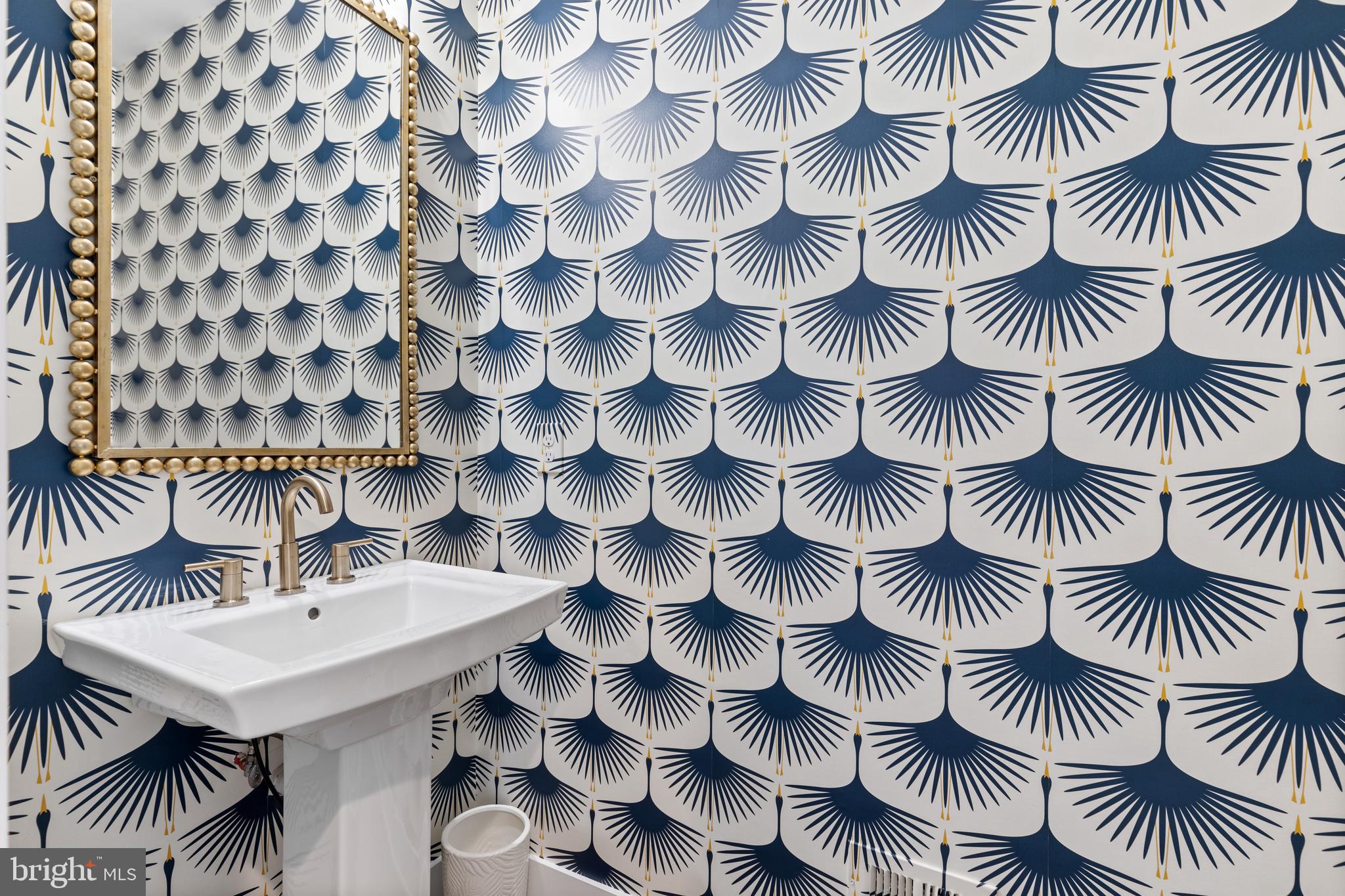 CREEKSIDE AT BLUE BELL - Residential