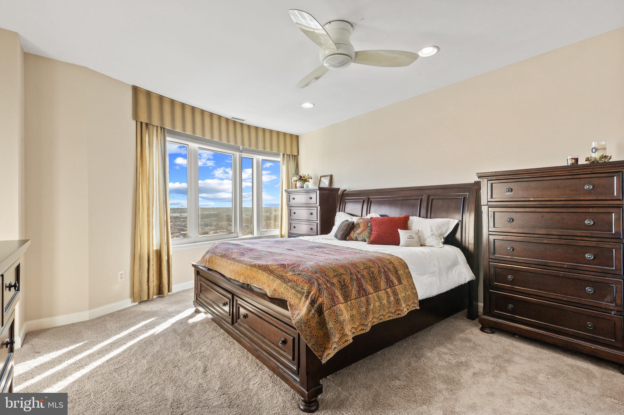 HARBORVIEW - Residential
