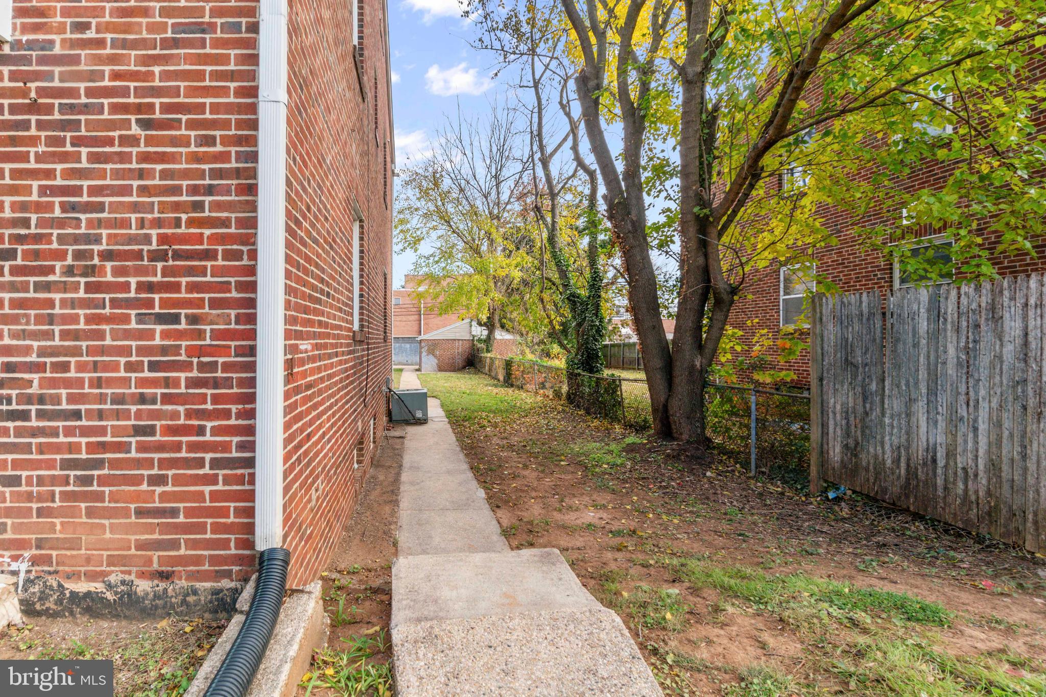 UPPER PARK HEIGHTS - Residential