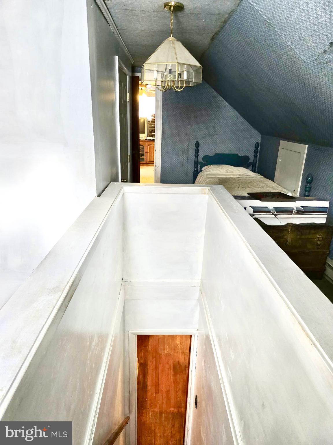 SMITH ISLAND - Residential