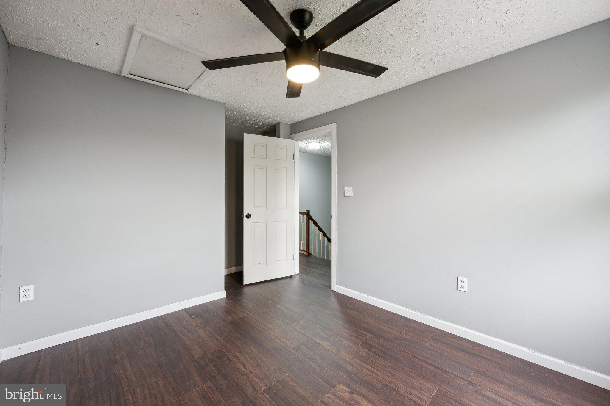 LAUREL HIGHLANDS - Residential