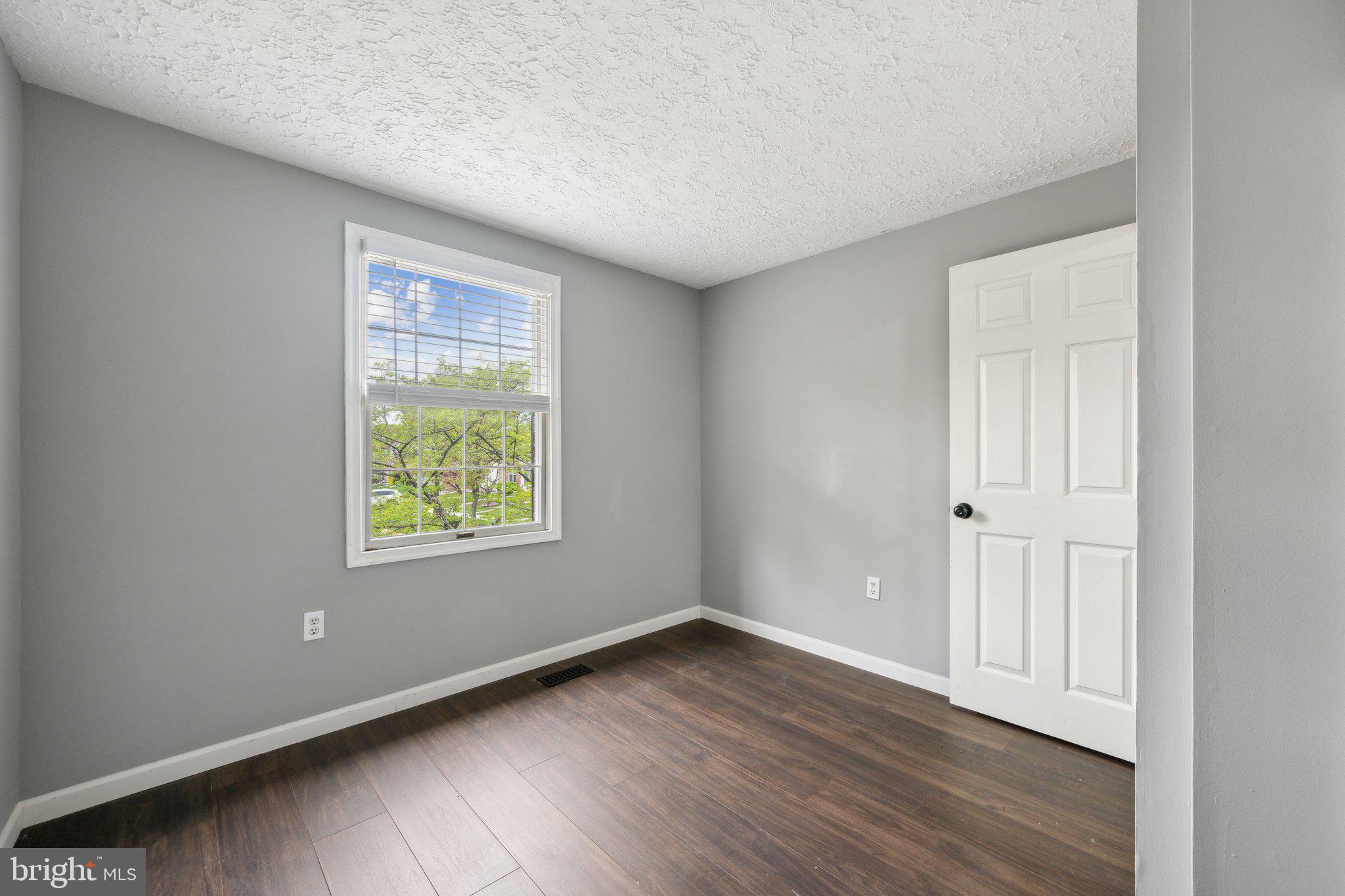 LAUREL HIGHLANDS - Residential